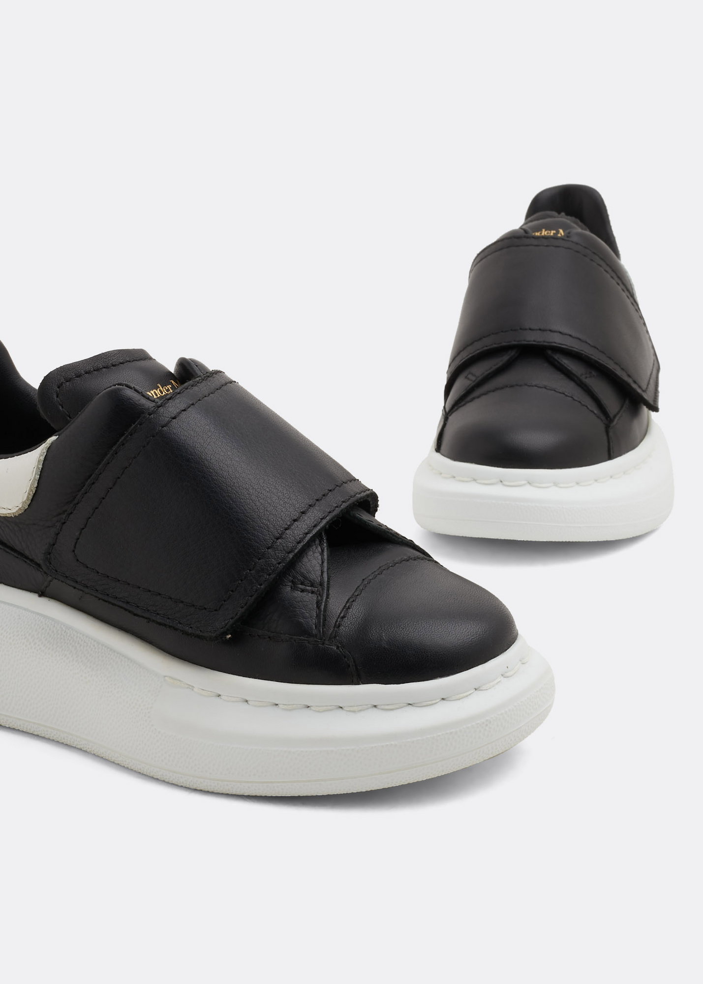 

Oversized sneakers, Black