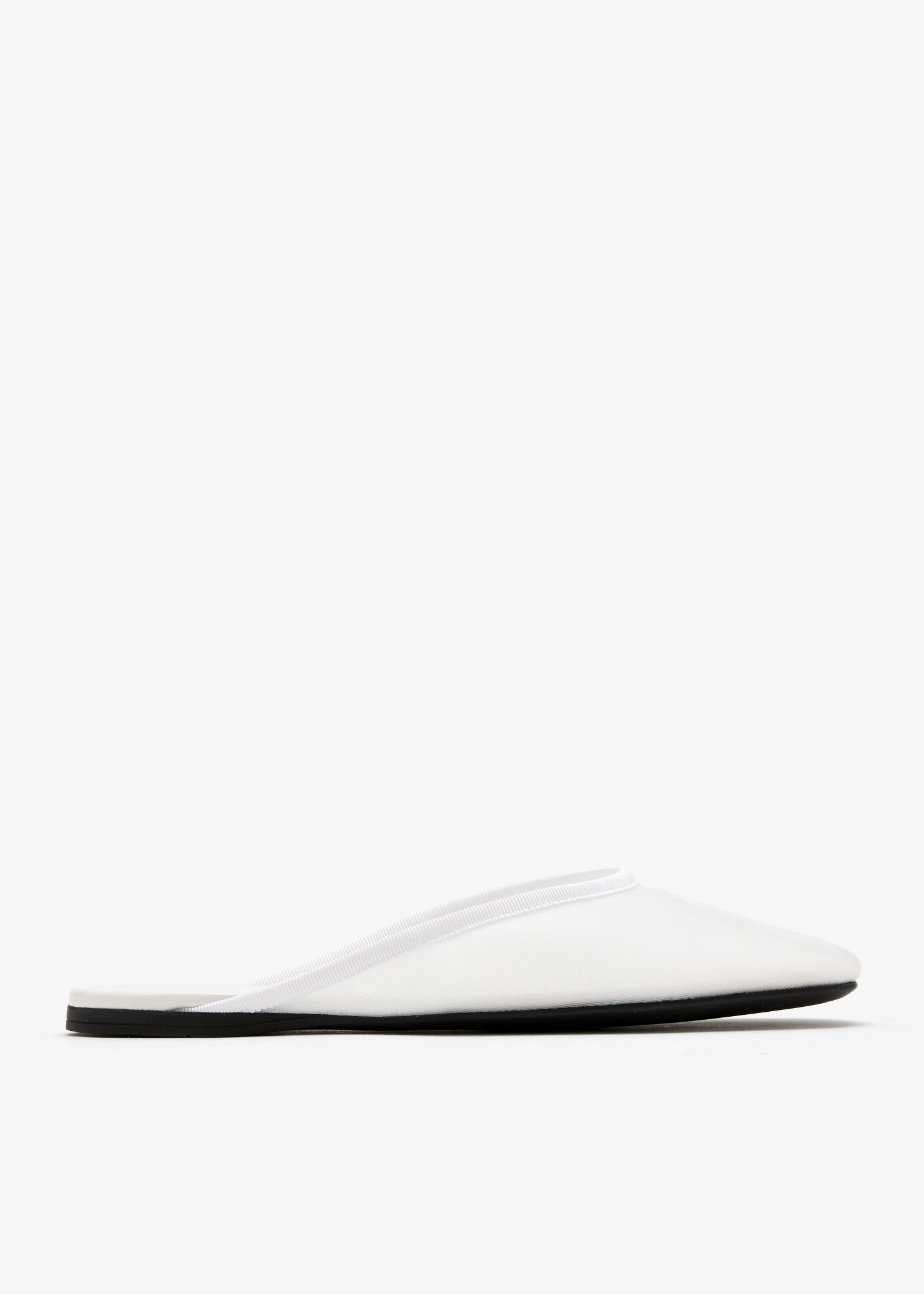 

Mesh fabric slippers, White