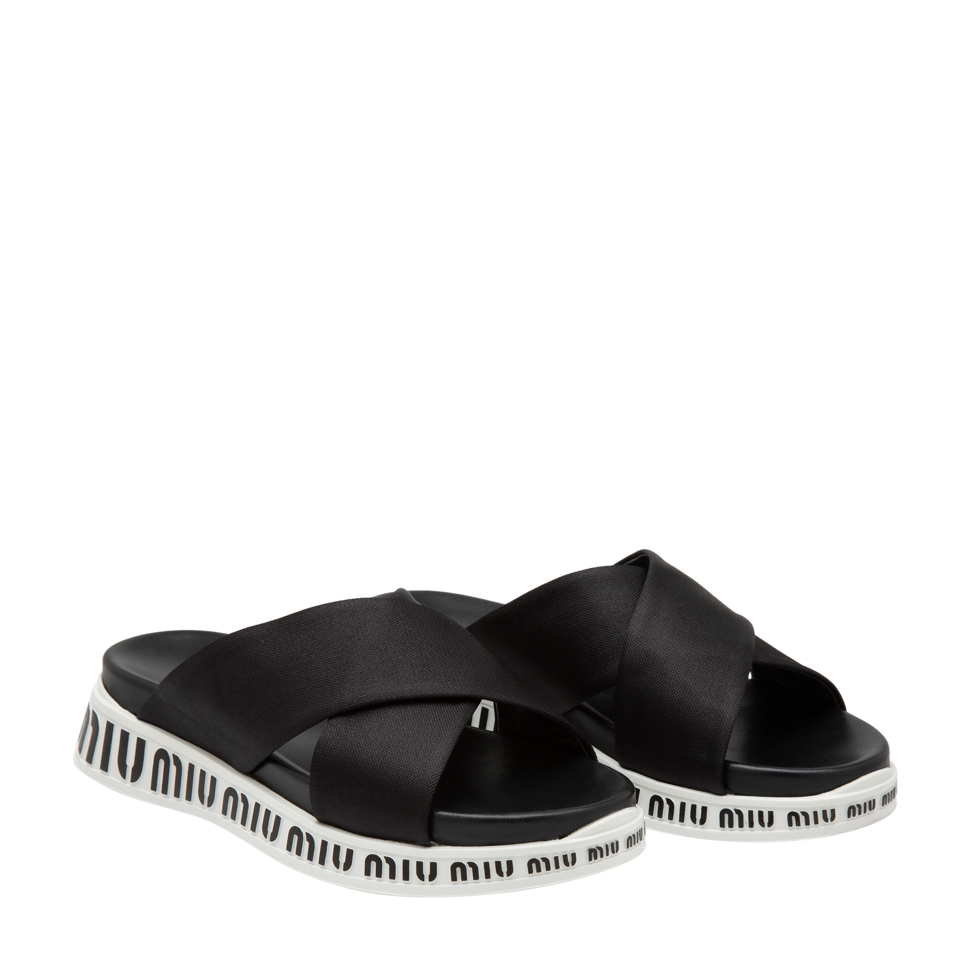 

Run technical nylon flats, Black