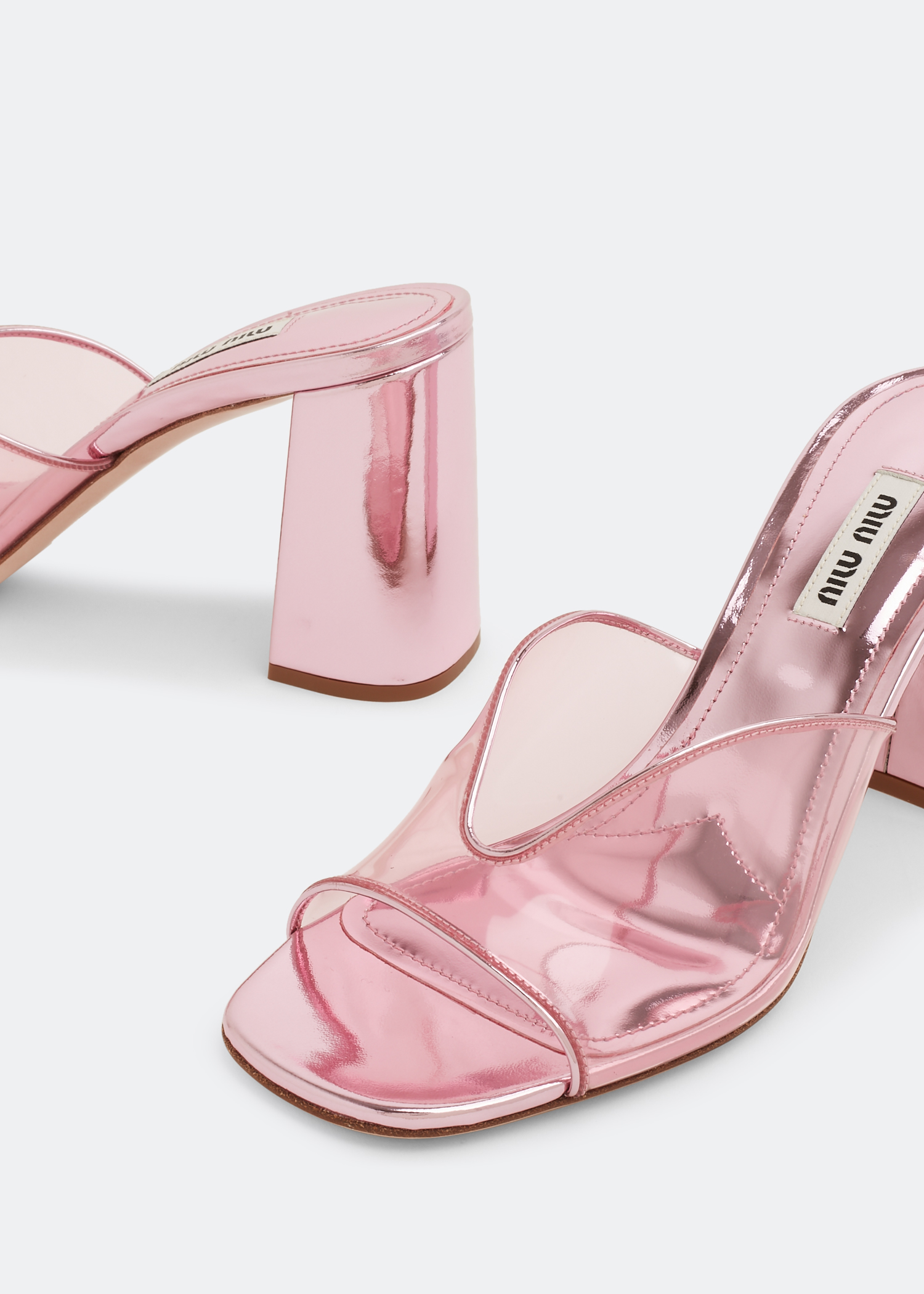 

Metallic leather sandals, Pink