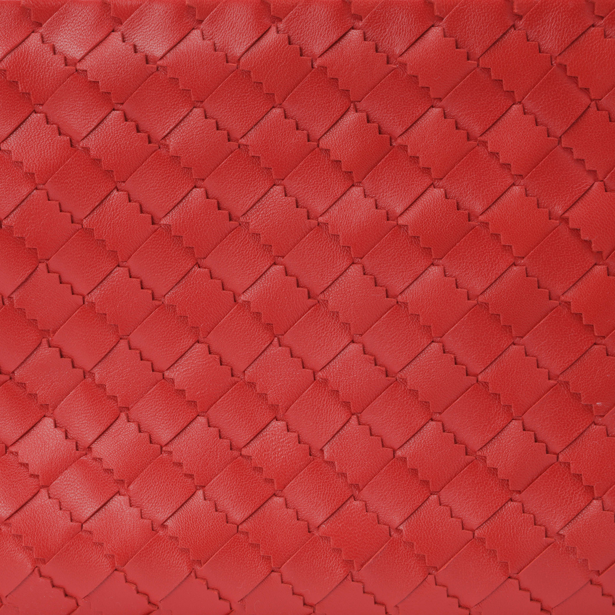 

Intrecciato pouch, Red