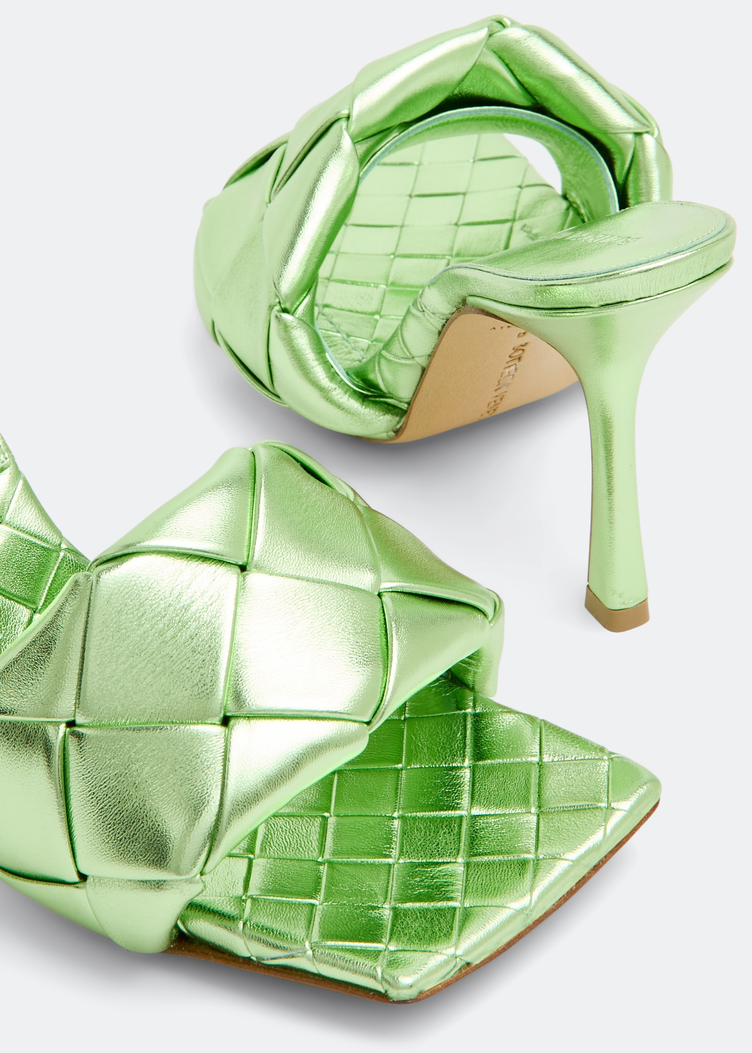 

The Lido mules, Green