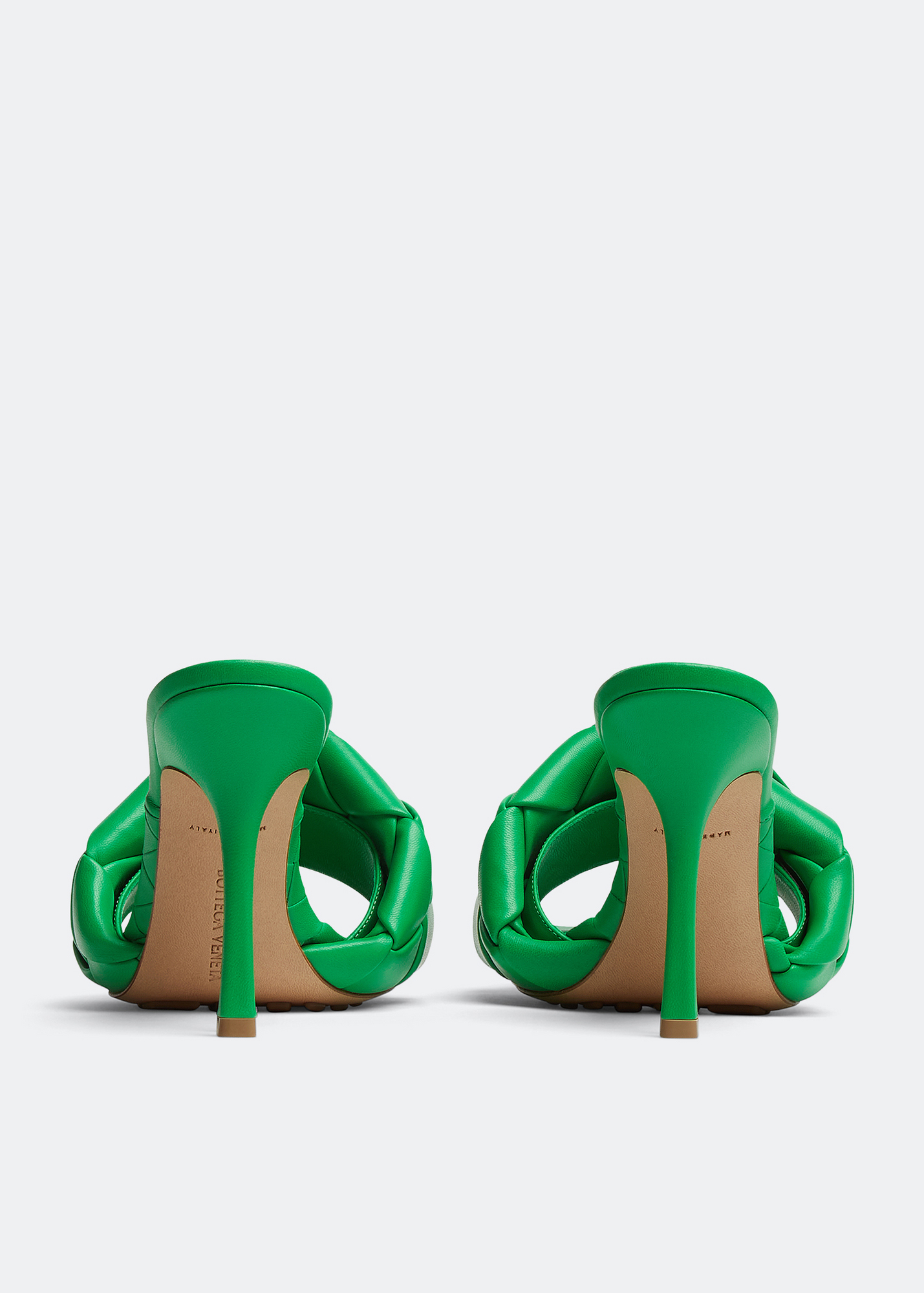 

Lido mules, Green