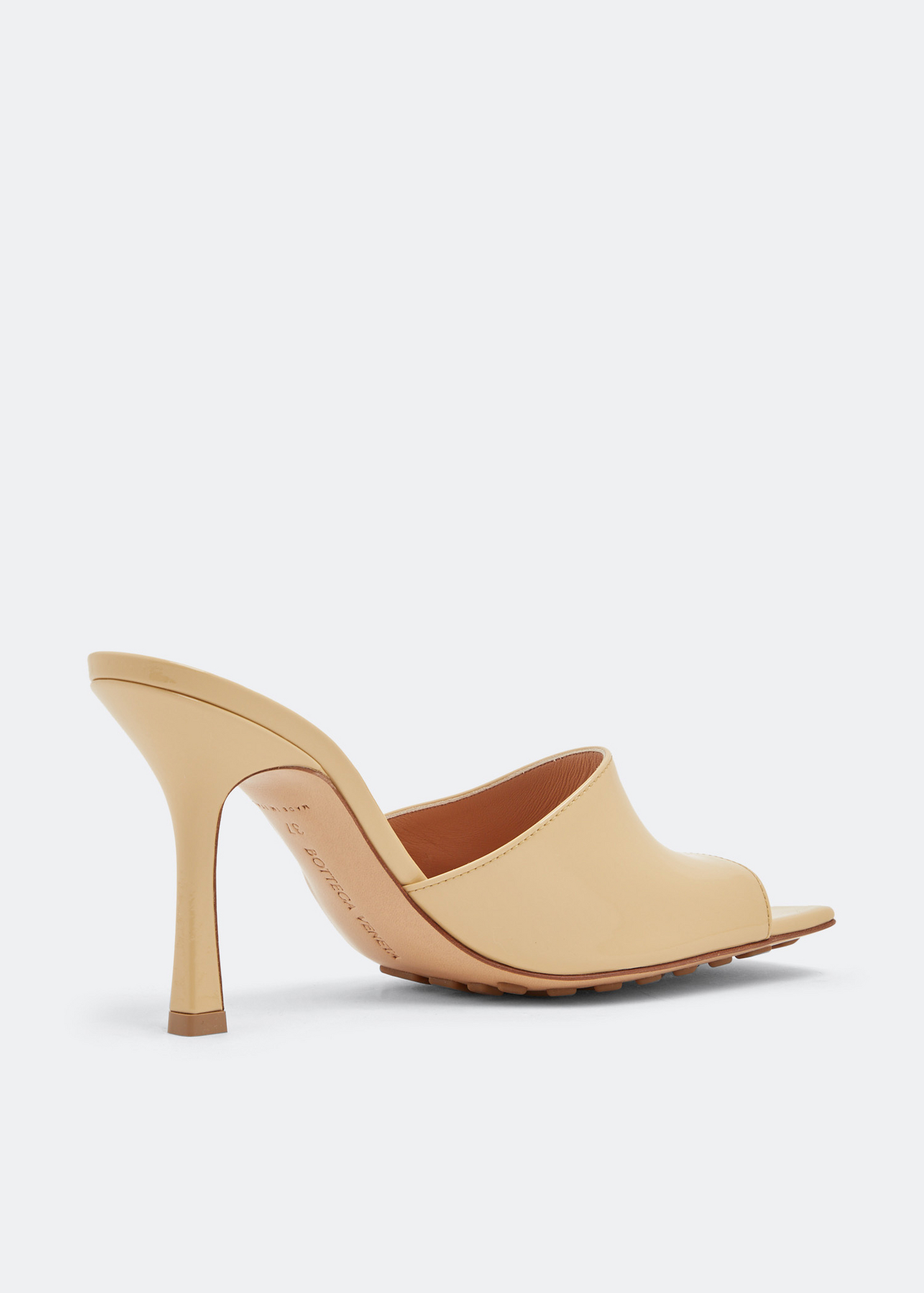 

Stretch mules, Beige