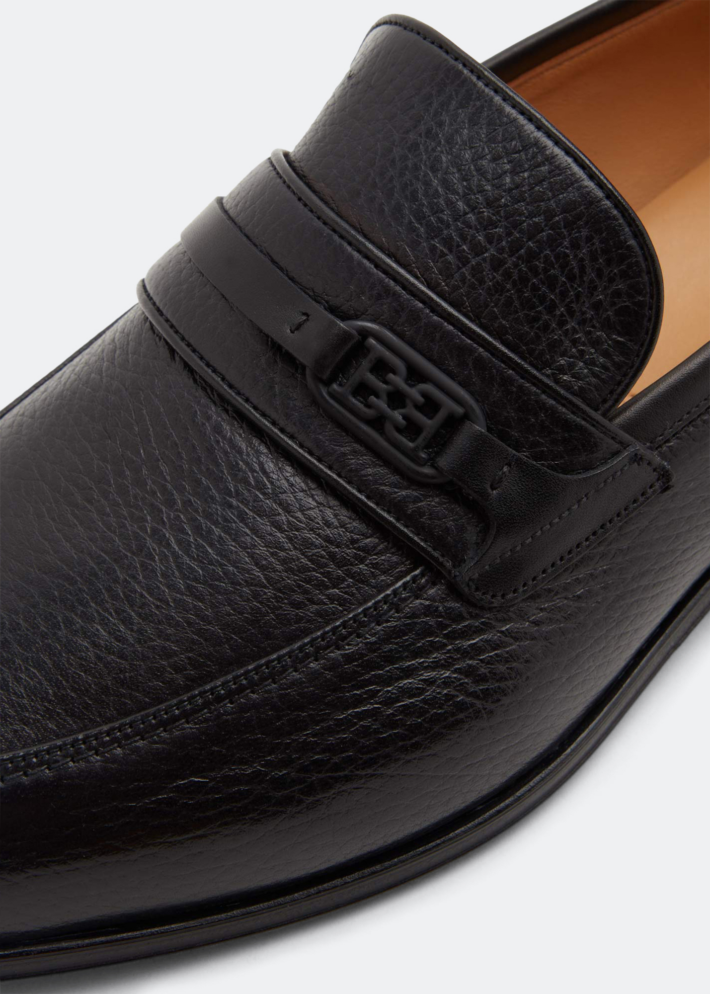 

Wember loafers, Black