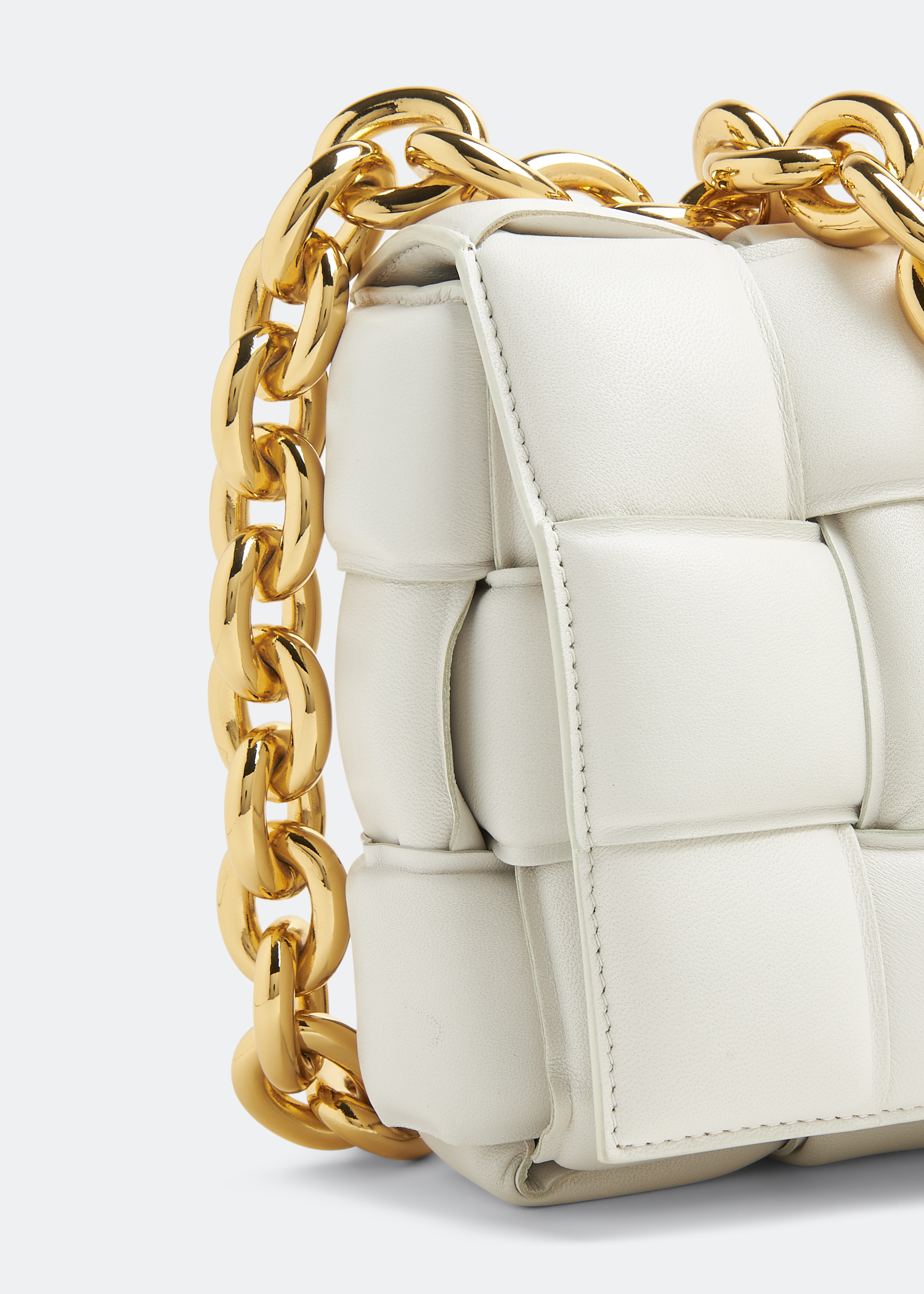 

Chain Cassette bag, White