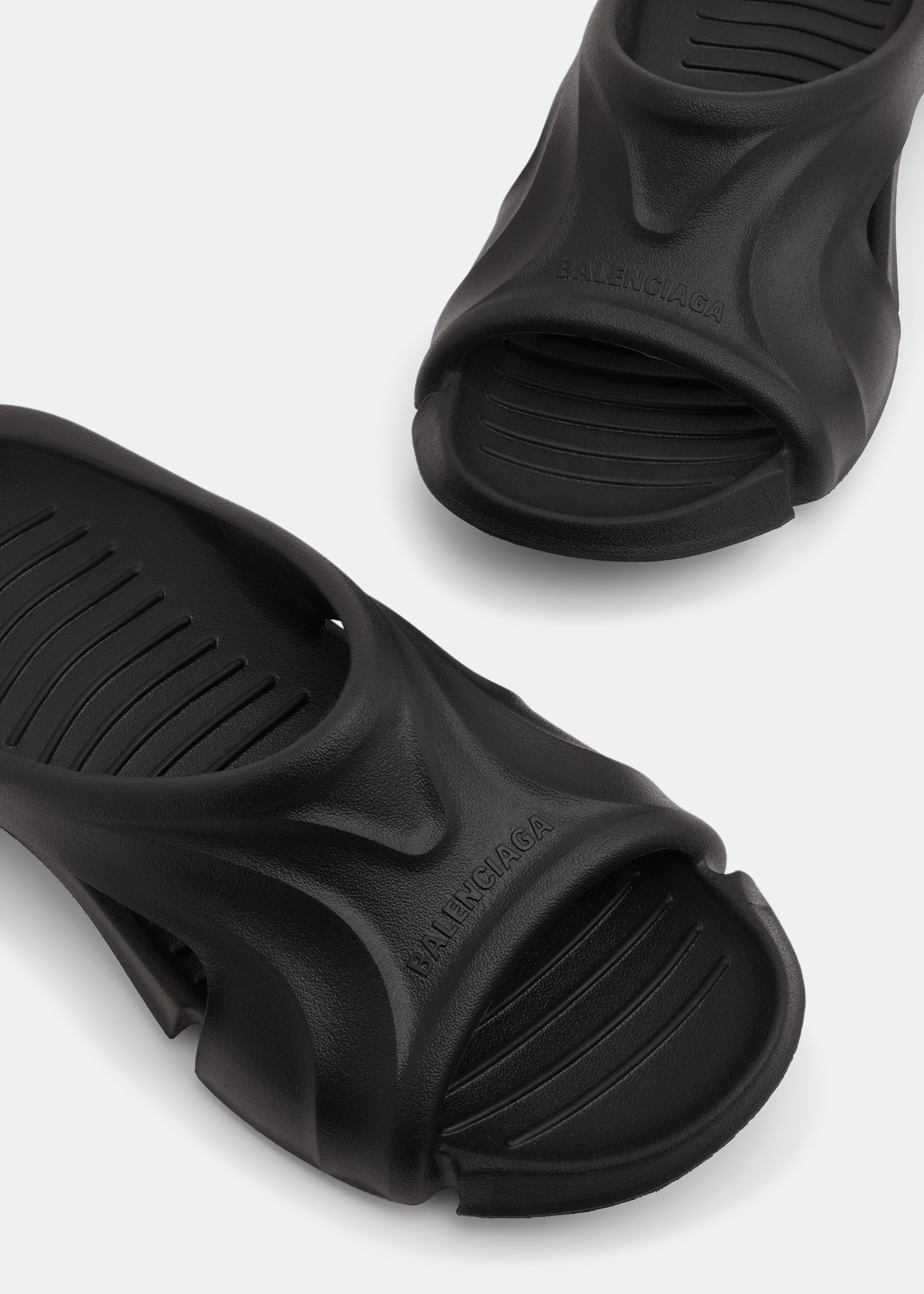 

Mold rubber slides, Black