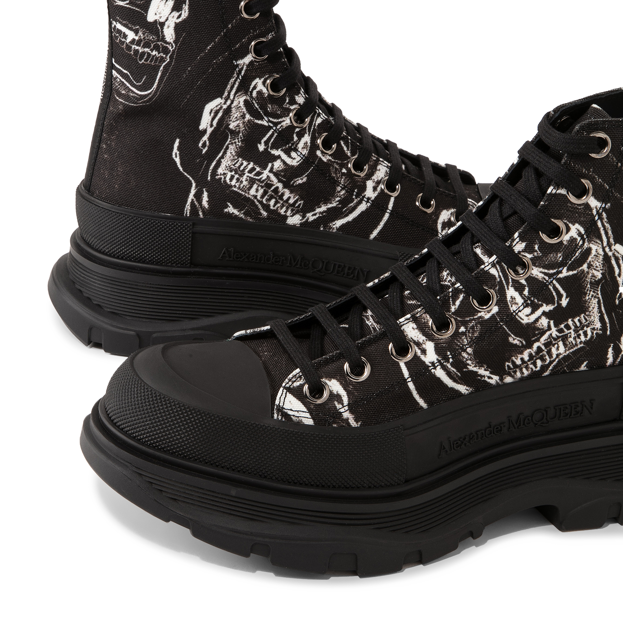 

Tread Slick boots, Black