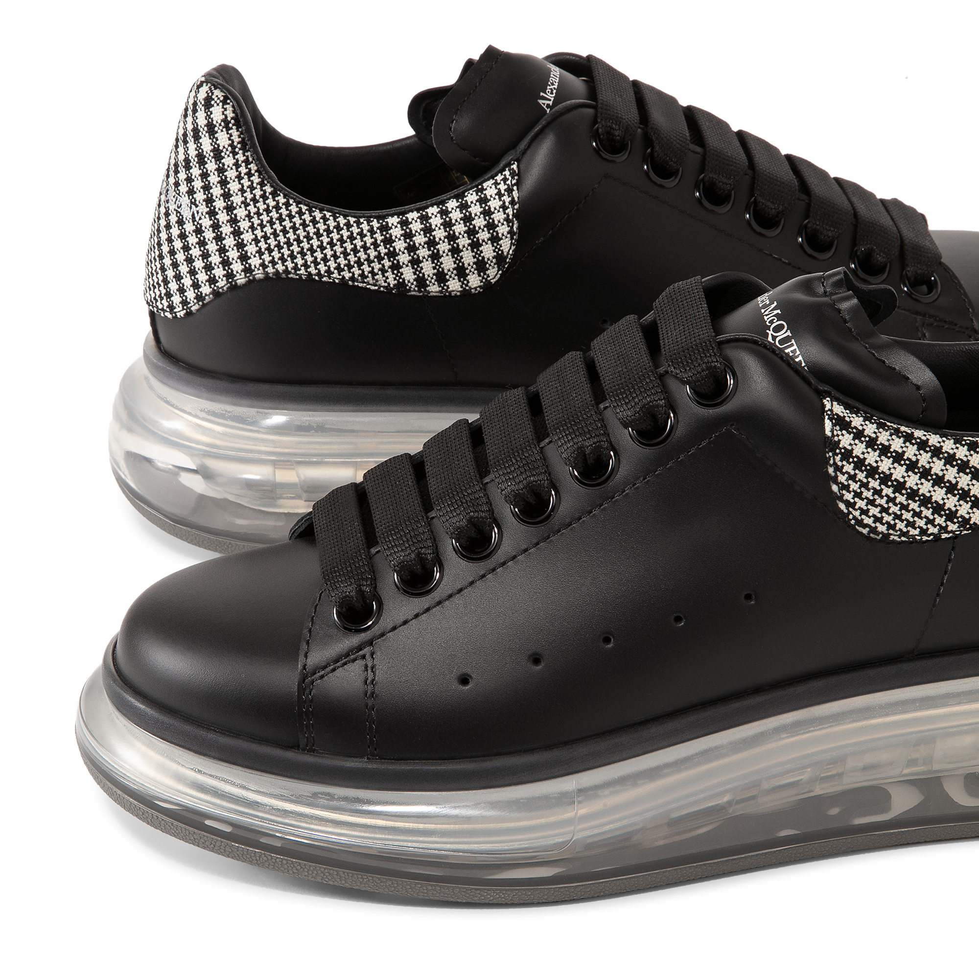 

Oversized sneakers, Black
