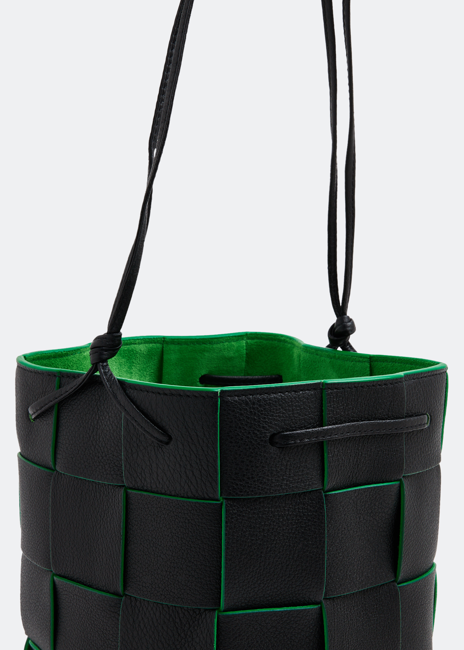 

Small Cassette bucket bag, Black