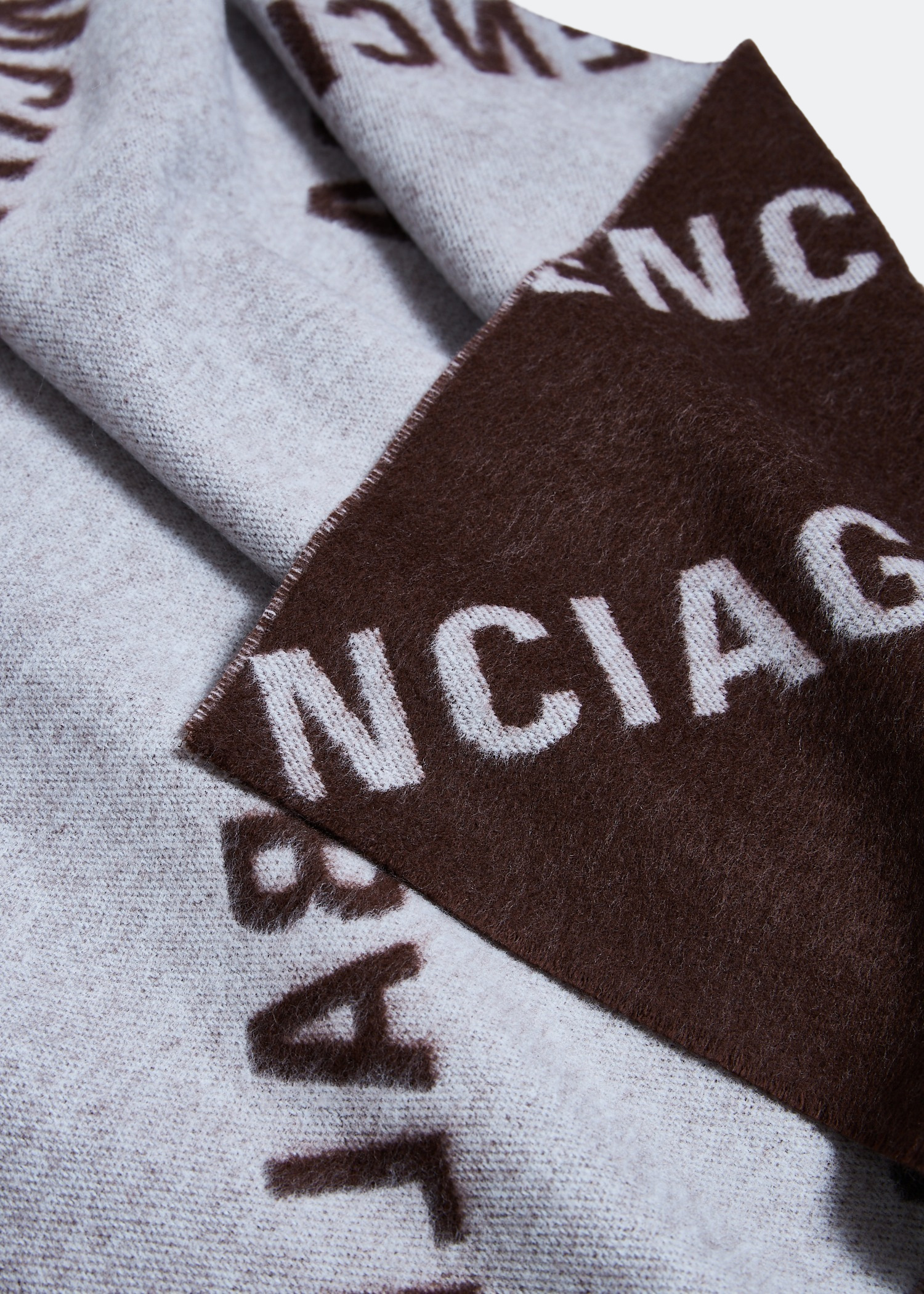 

Allover Logo scarf, Brown