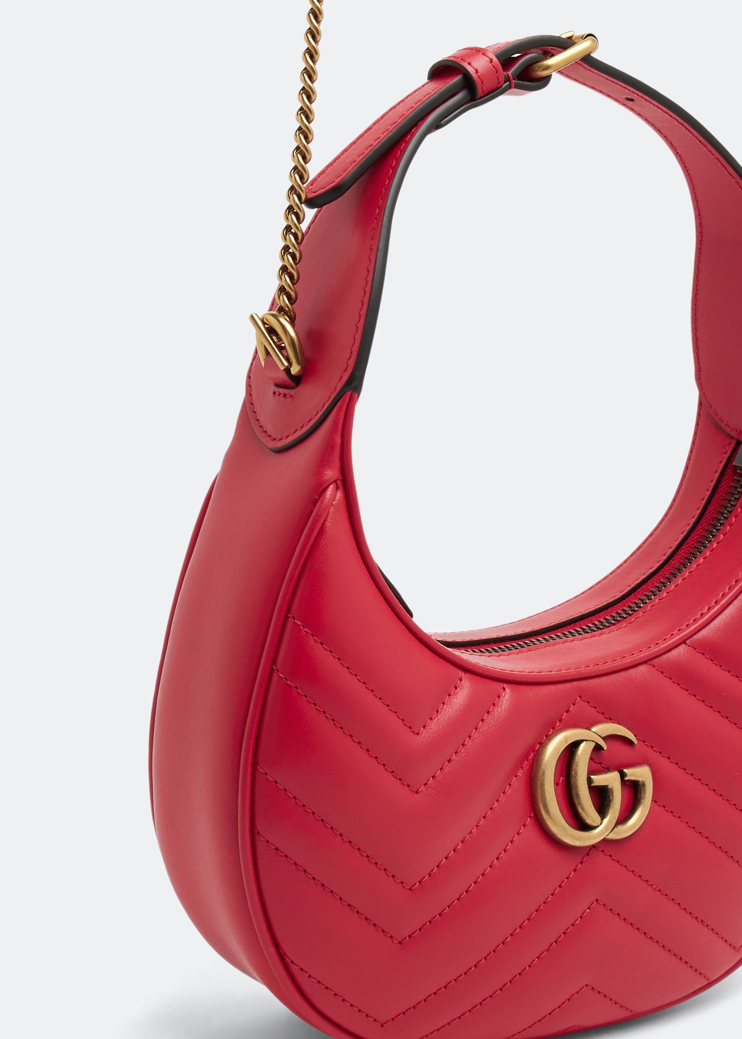 

GG Marmont half-moon-shaped mini bag, Red