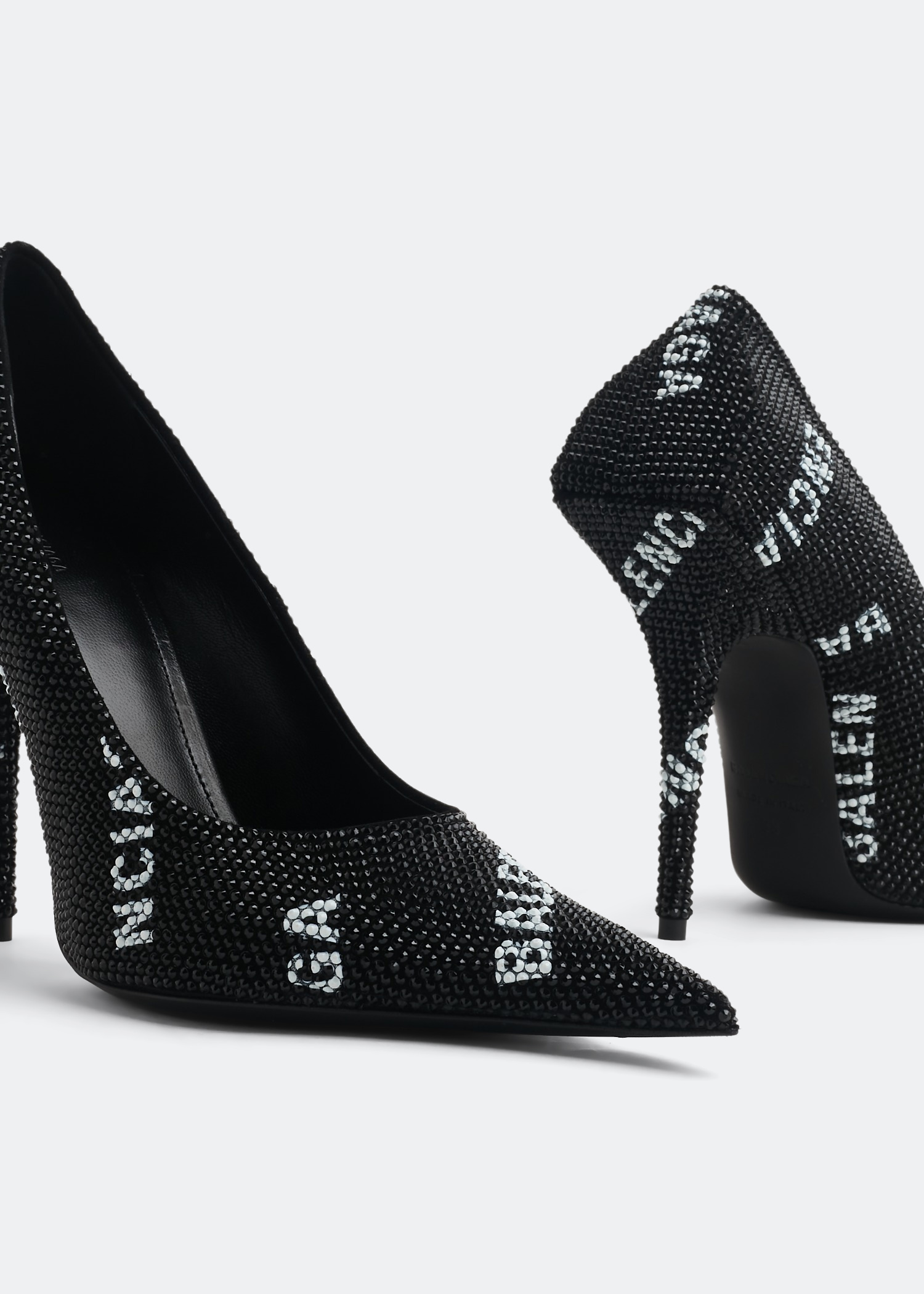 

Square Knife BB pumps, Black