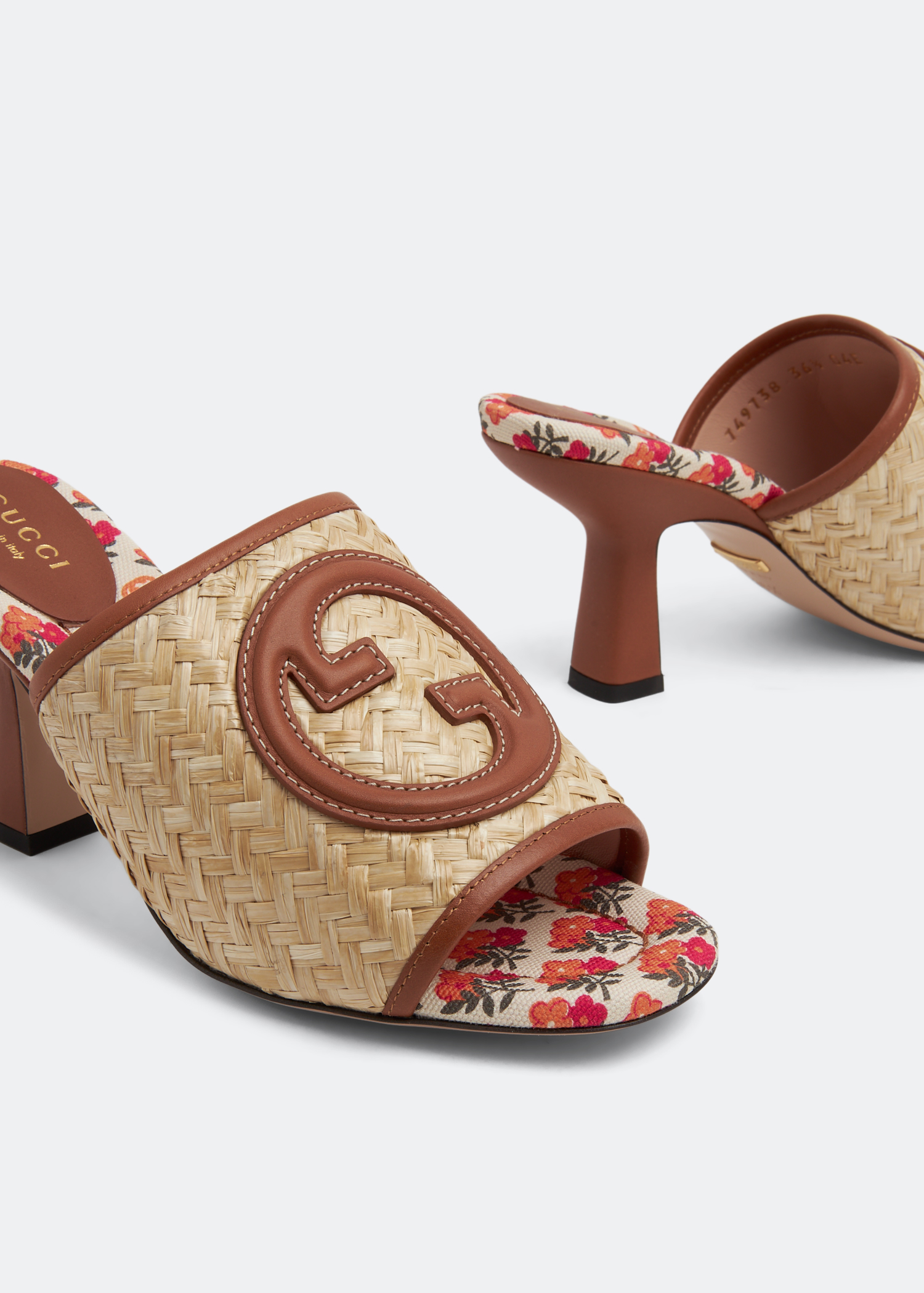 

Interlocking G slide sandals, Beige