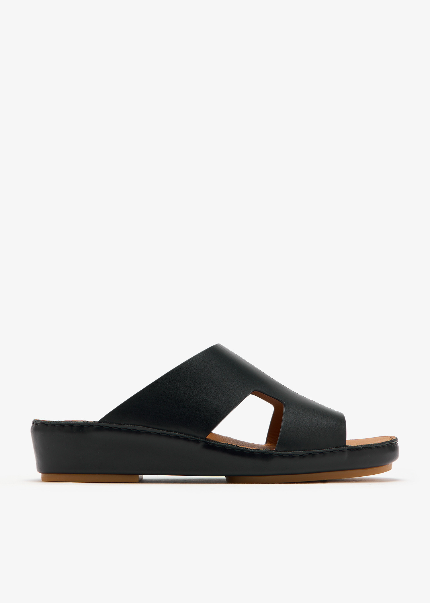 

Pyto sandals, Black