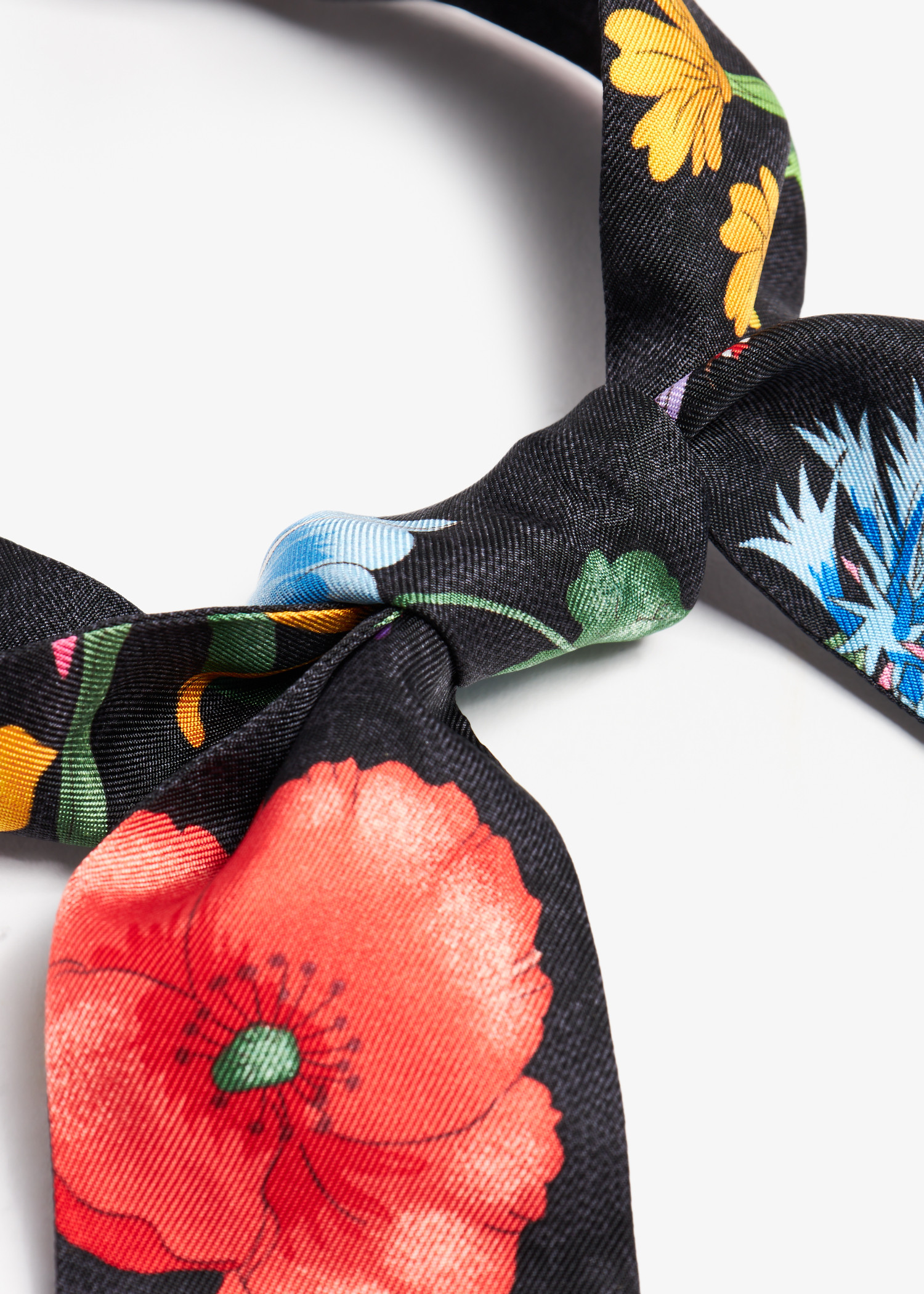 

Flora print silk neck bow, Black