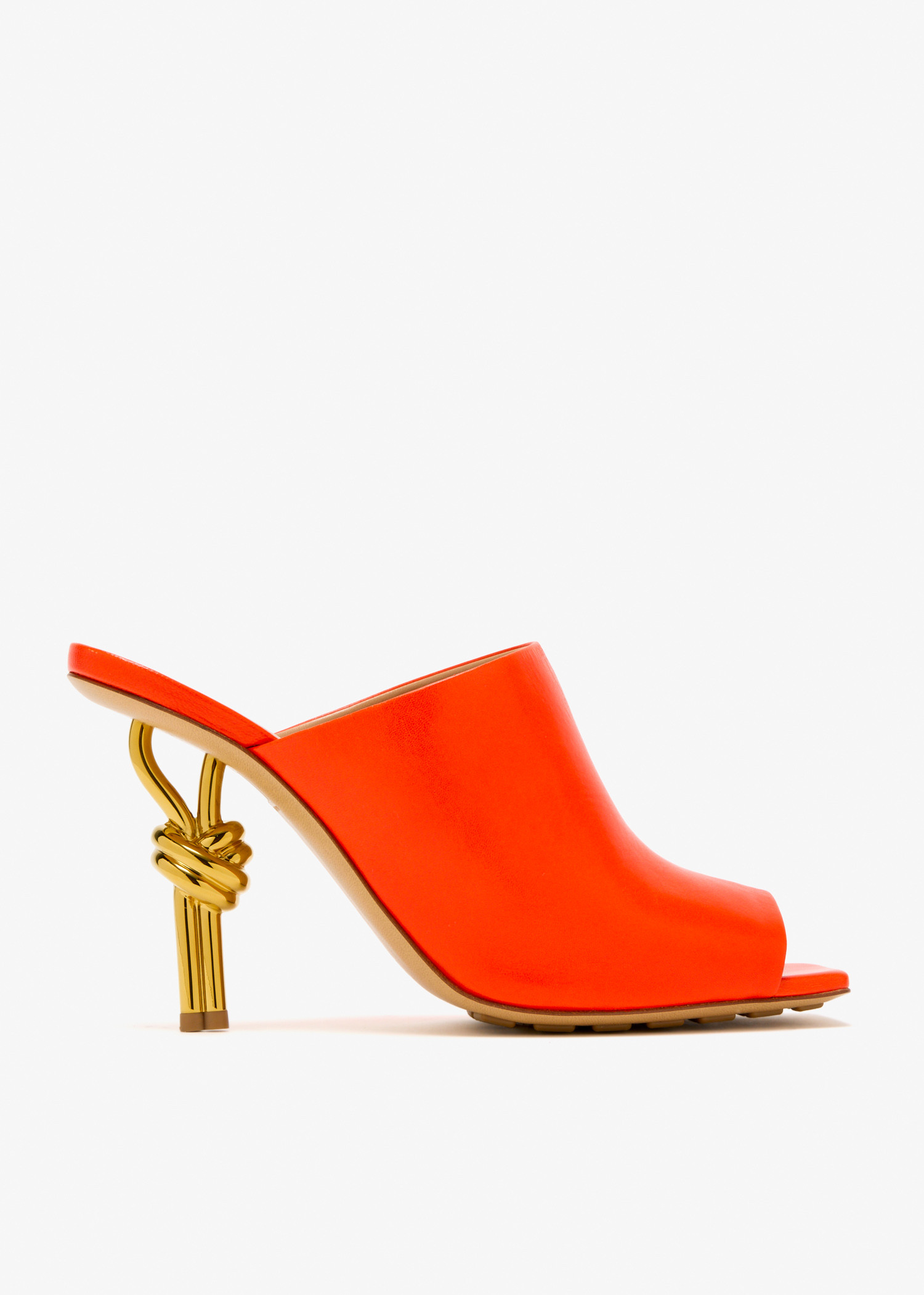 

Knot mules, Orange