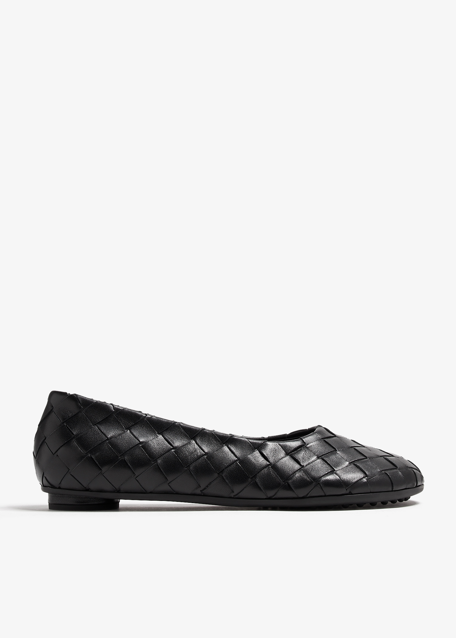 

Atomic ballerinas, Black