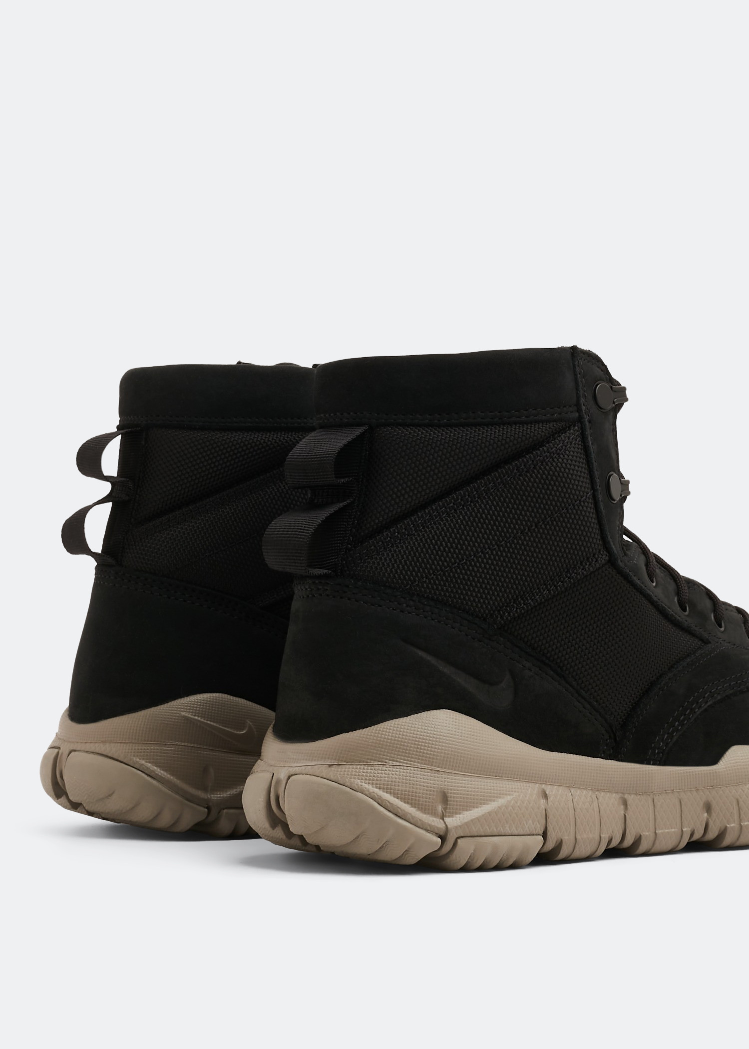 

SFB 6" NSW leather sneakers, Black