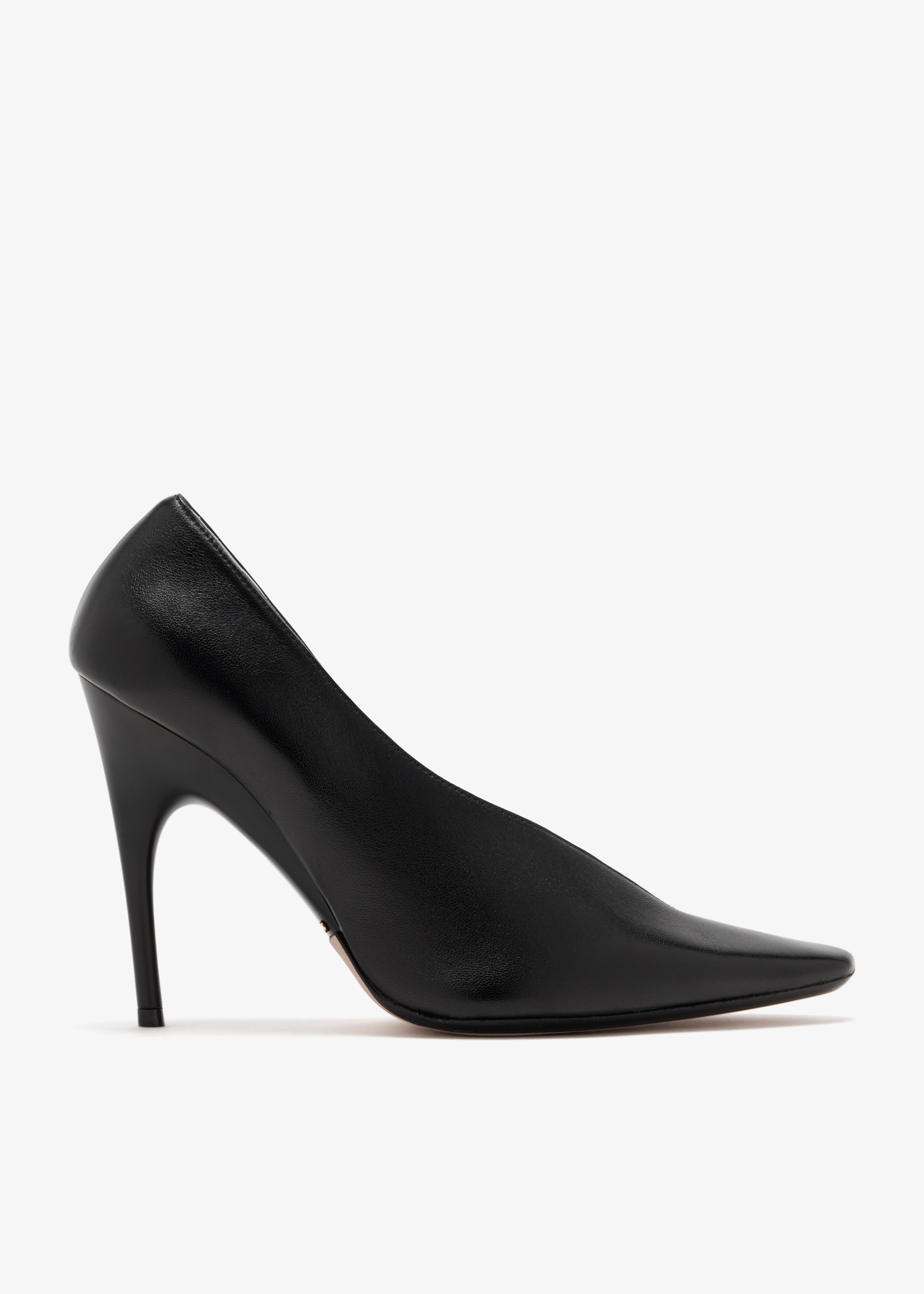 

Duchesse pumps, Black