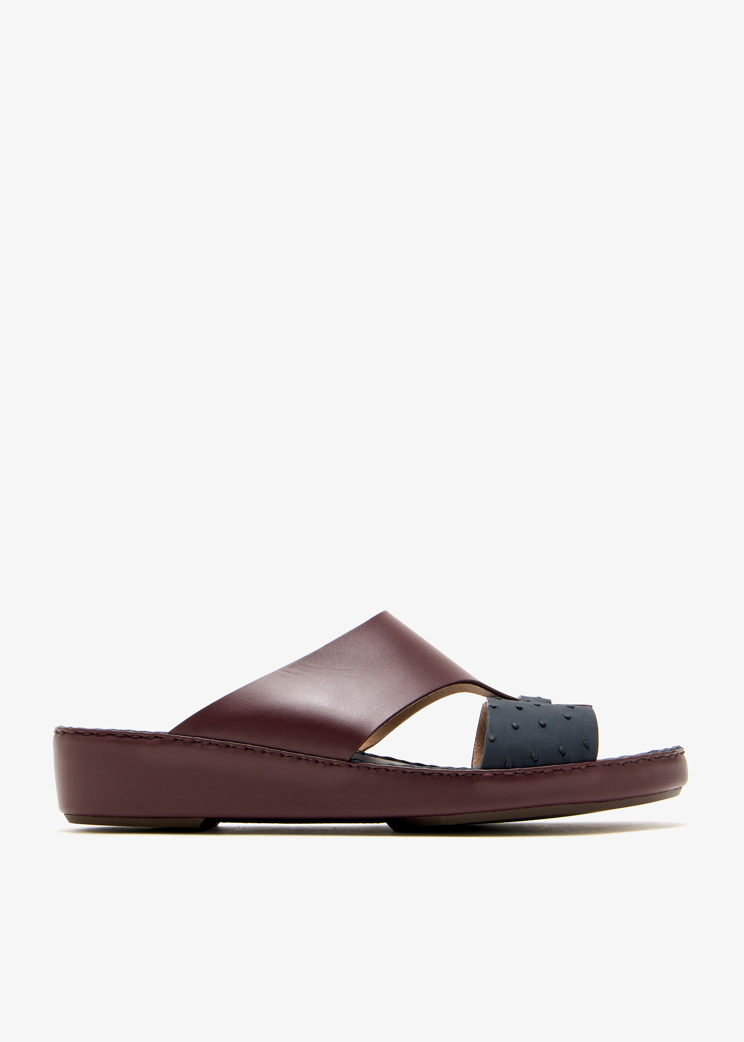 

Looped Belt sandals, Burgundy
