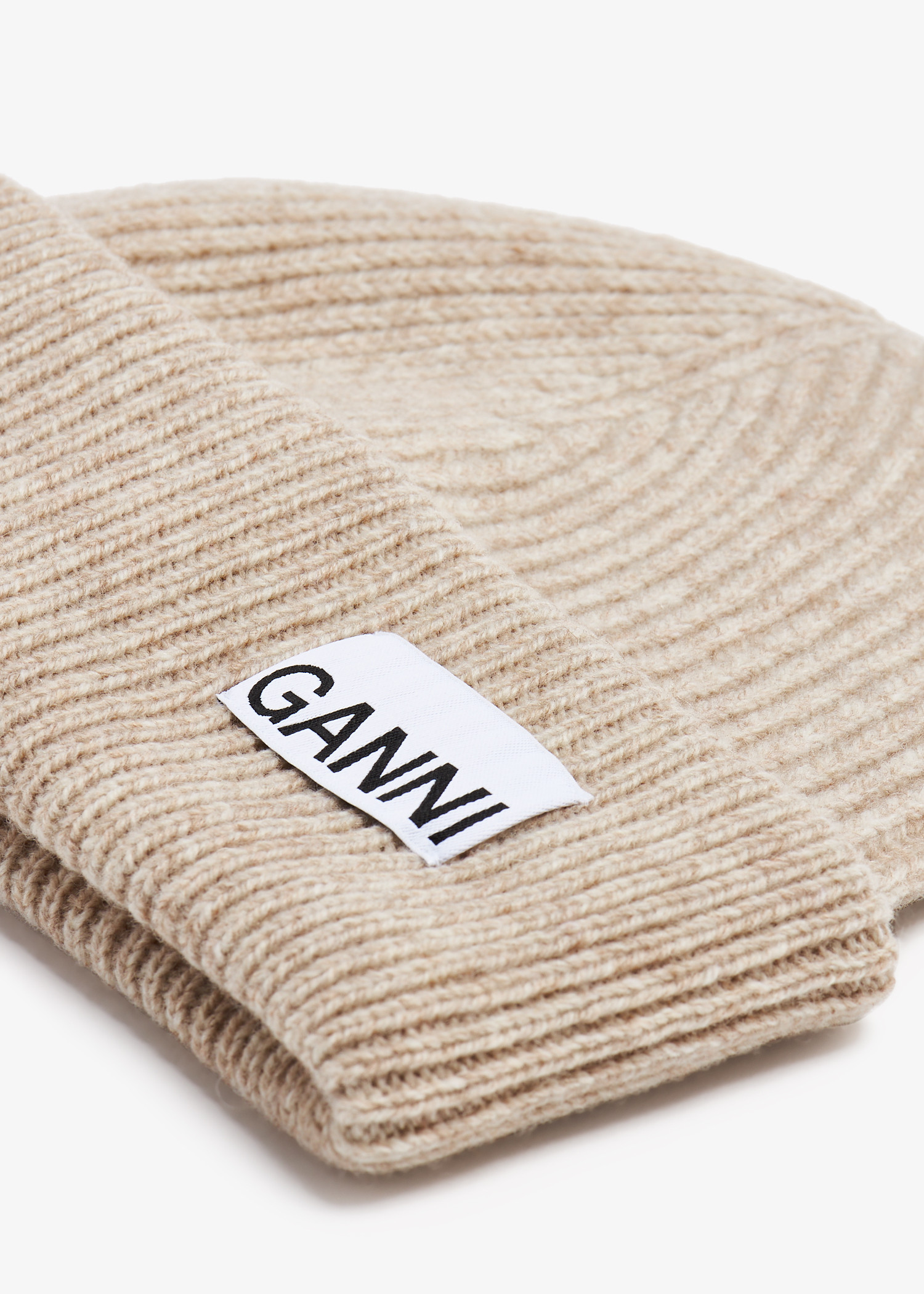 

Fitted wool rib knit beanie, Beige