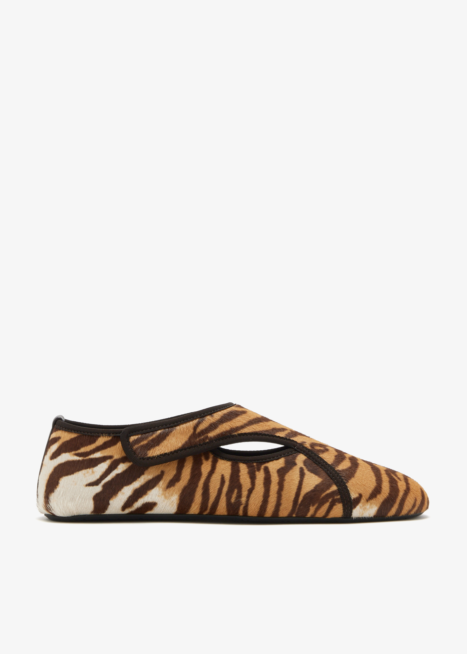 

Flex slippers, Animal printed