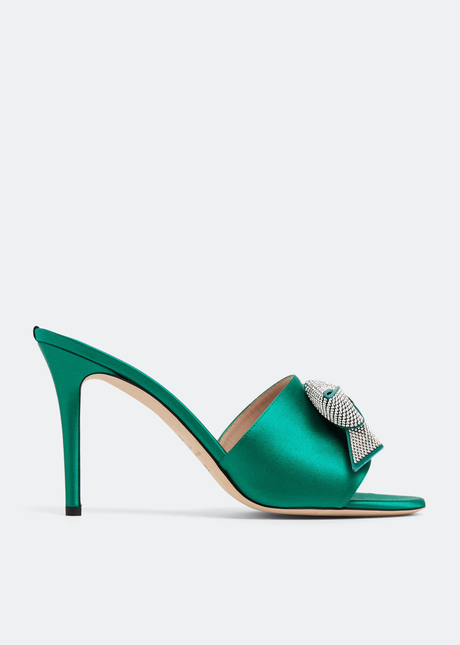 

Amna mules, Green