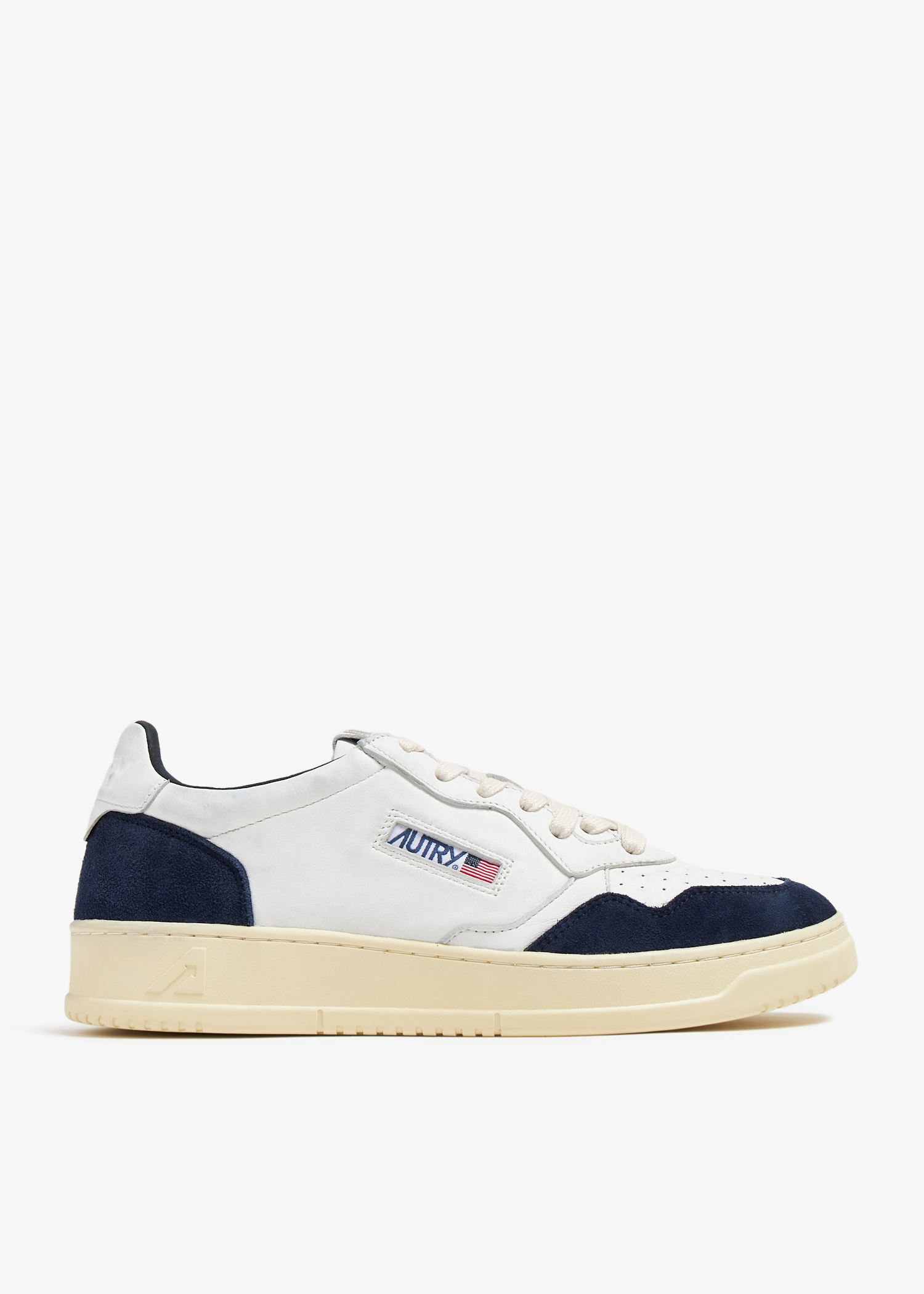 

Medalist low sneakers, White