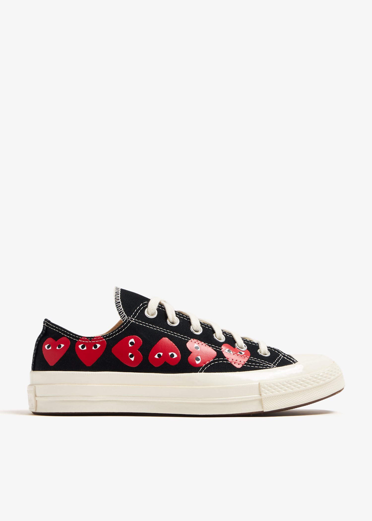 

PLAY x Converse Chuck 70 Multi Heart sneakers, Black