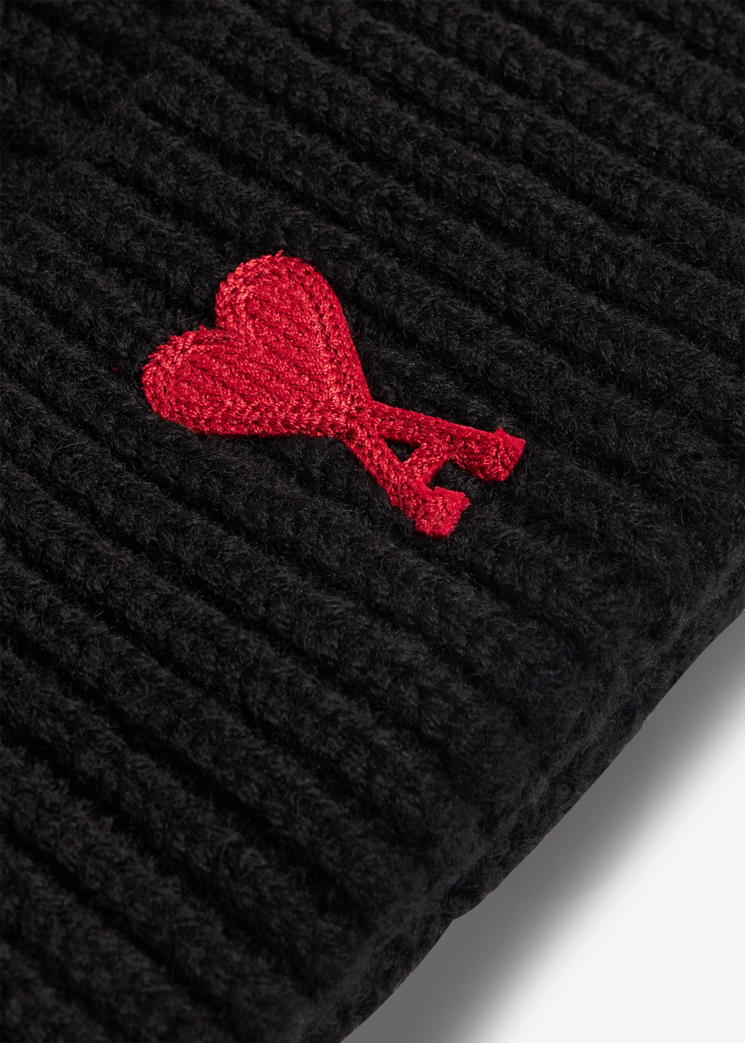 

Red Ami de Coeur beanie, Black