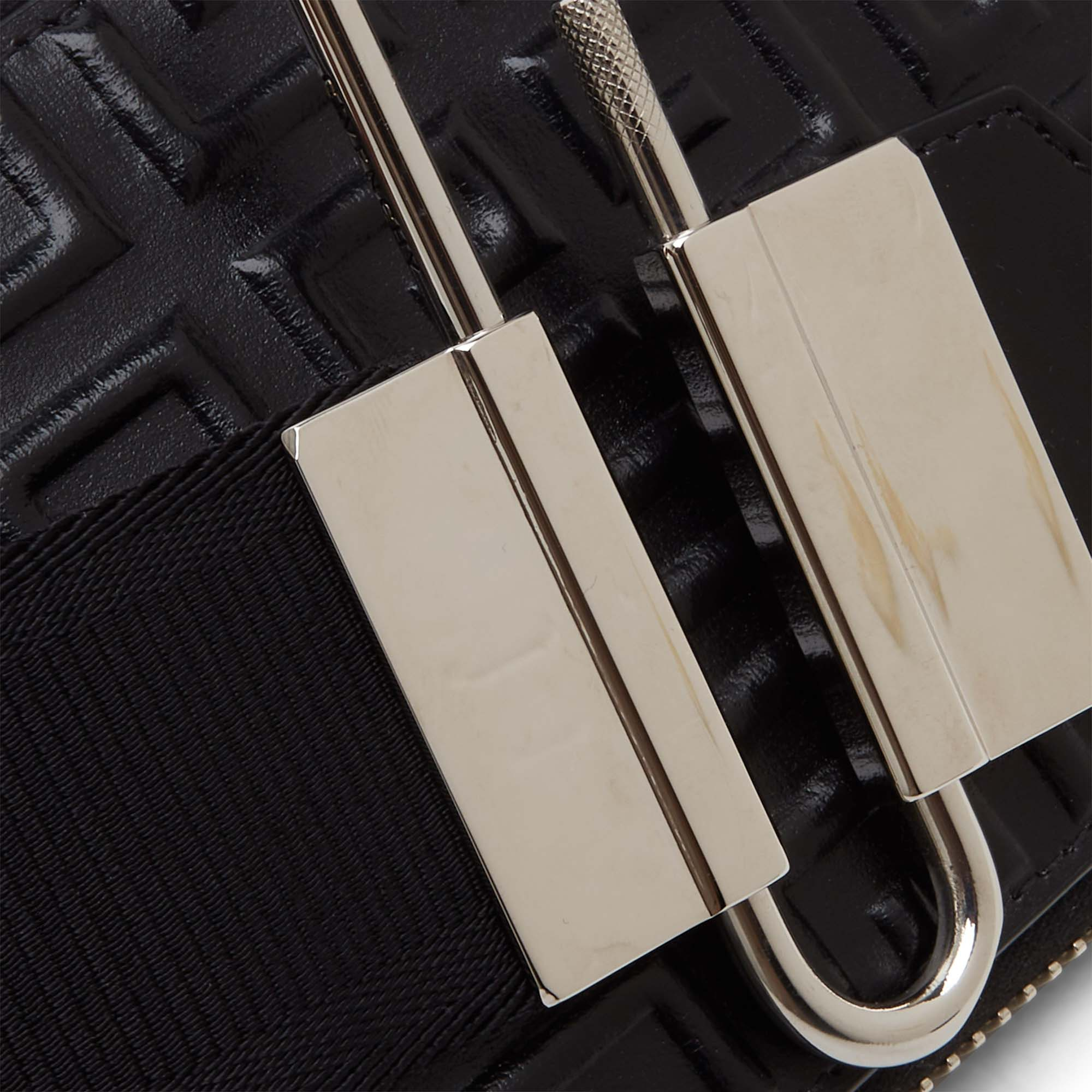 

Antigona U vertical small bag, Black