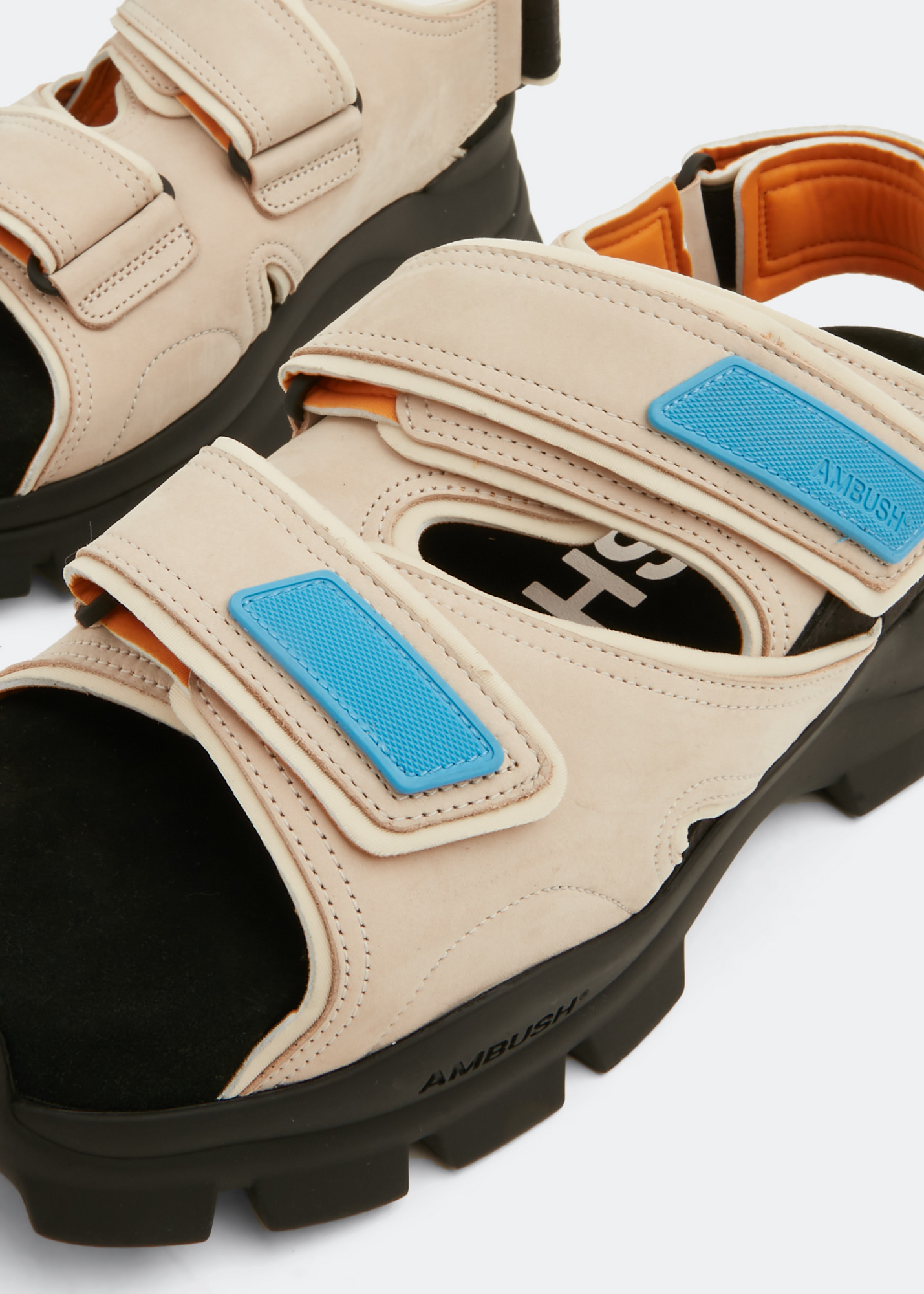 

Trek sandals, Beige