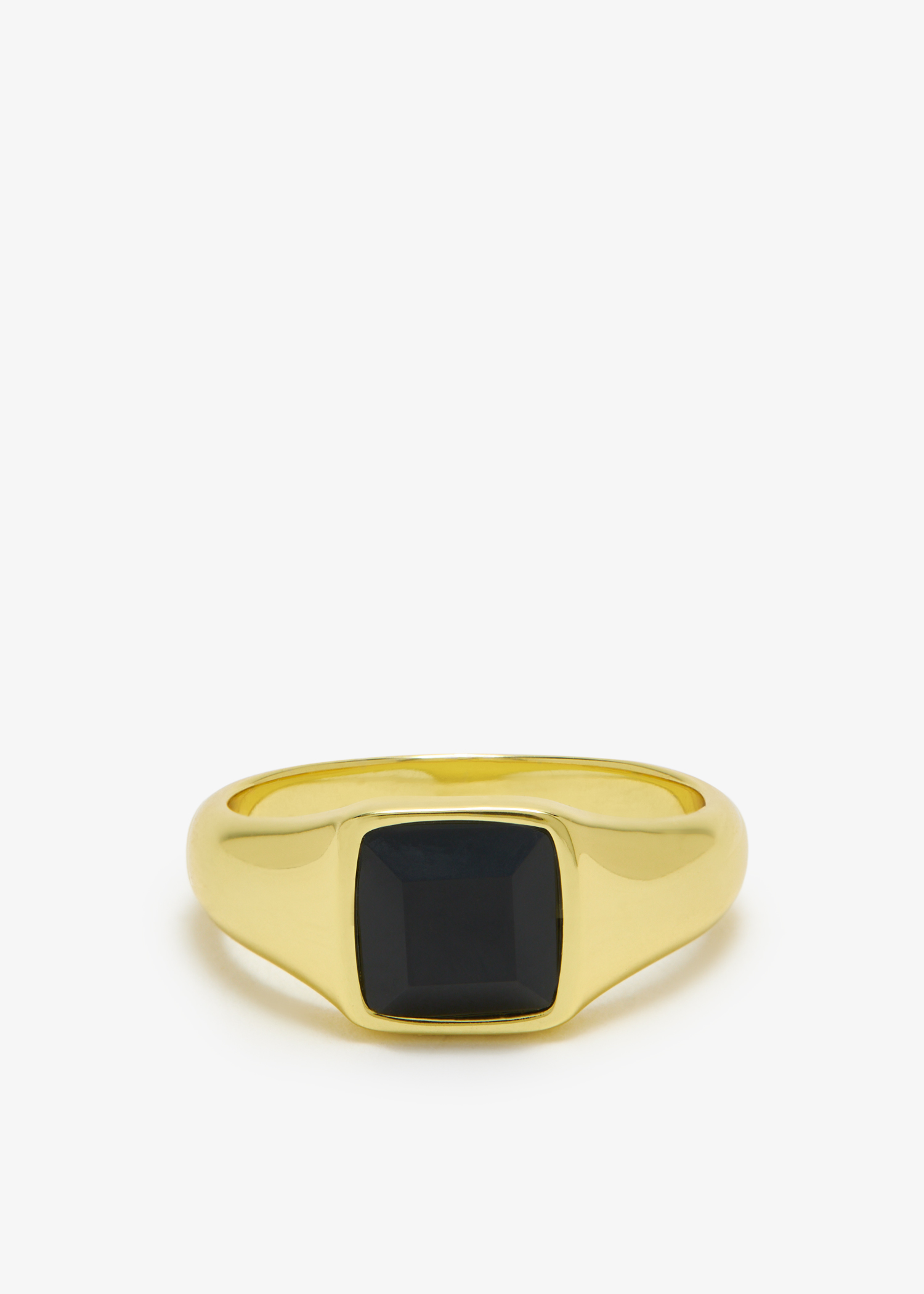 

Onyx ring, Gold