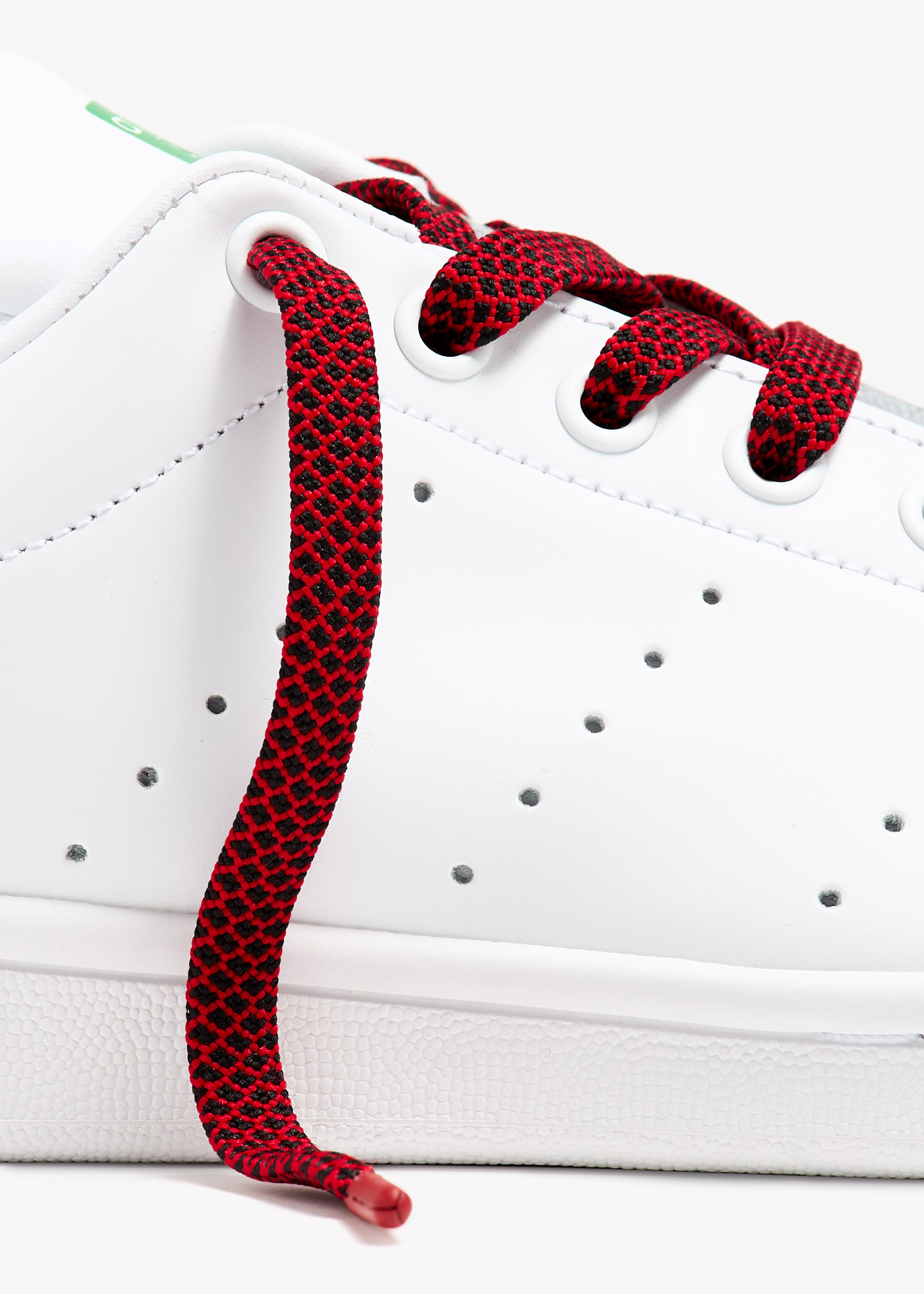 

Pre-treated laces, Red