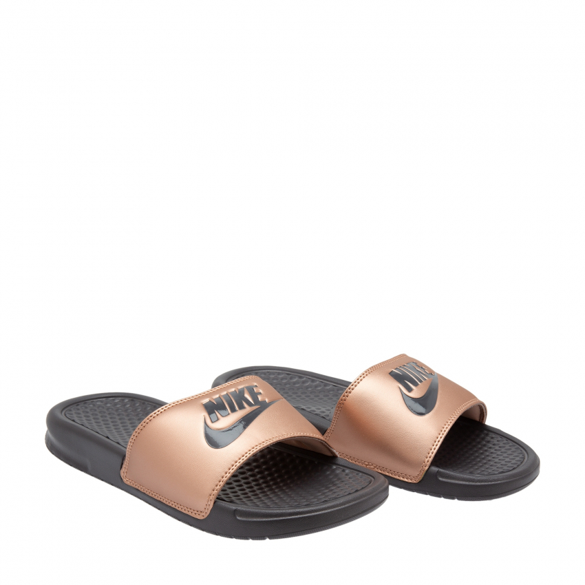Nike Benassi slides for Women - Gold in 