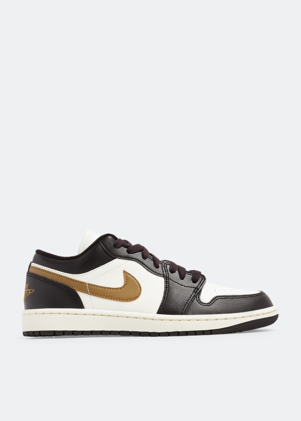nike air jordan 1 low shadow
