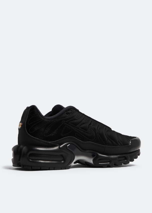 Black air outlet max plus