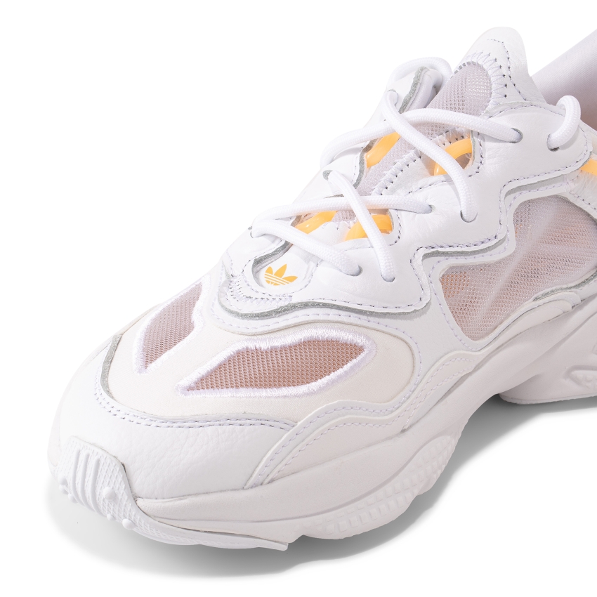 Adidas Ozweego Lite sneakers for Women - White in Kuwait | Level Shoes