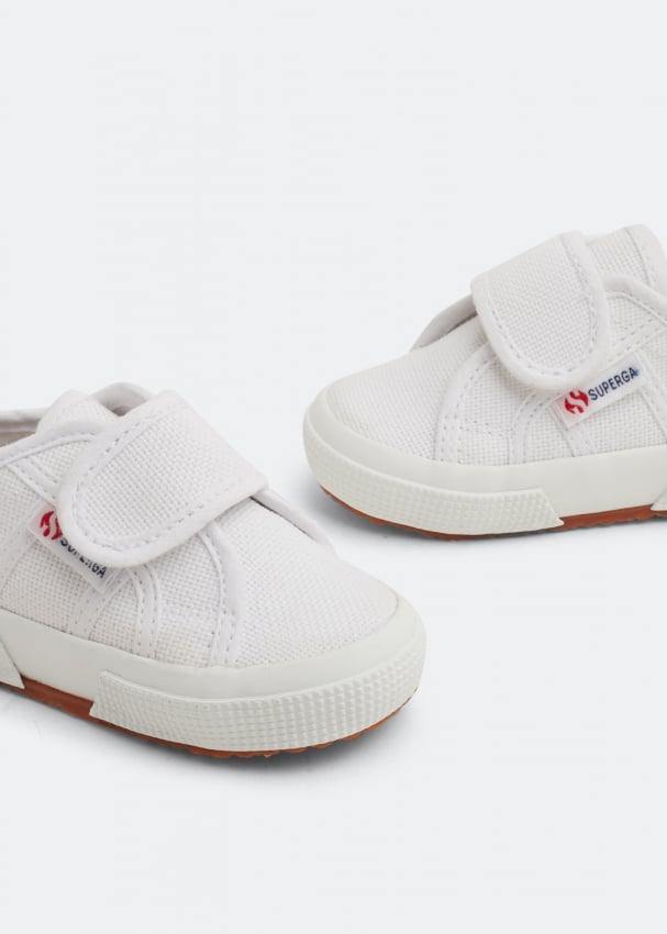 superga machine washable