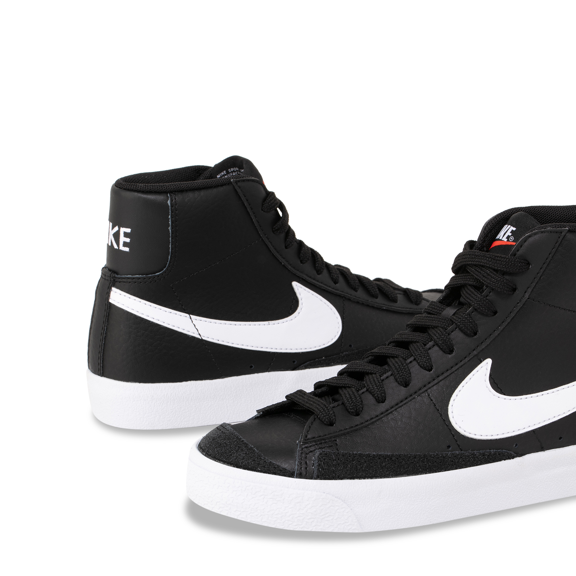 

Blazer Mid 77 sneakers, Black