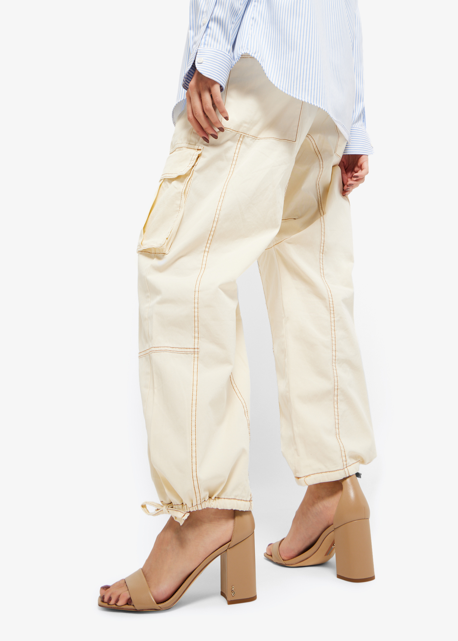 

Daniella sandals, Beige