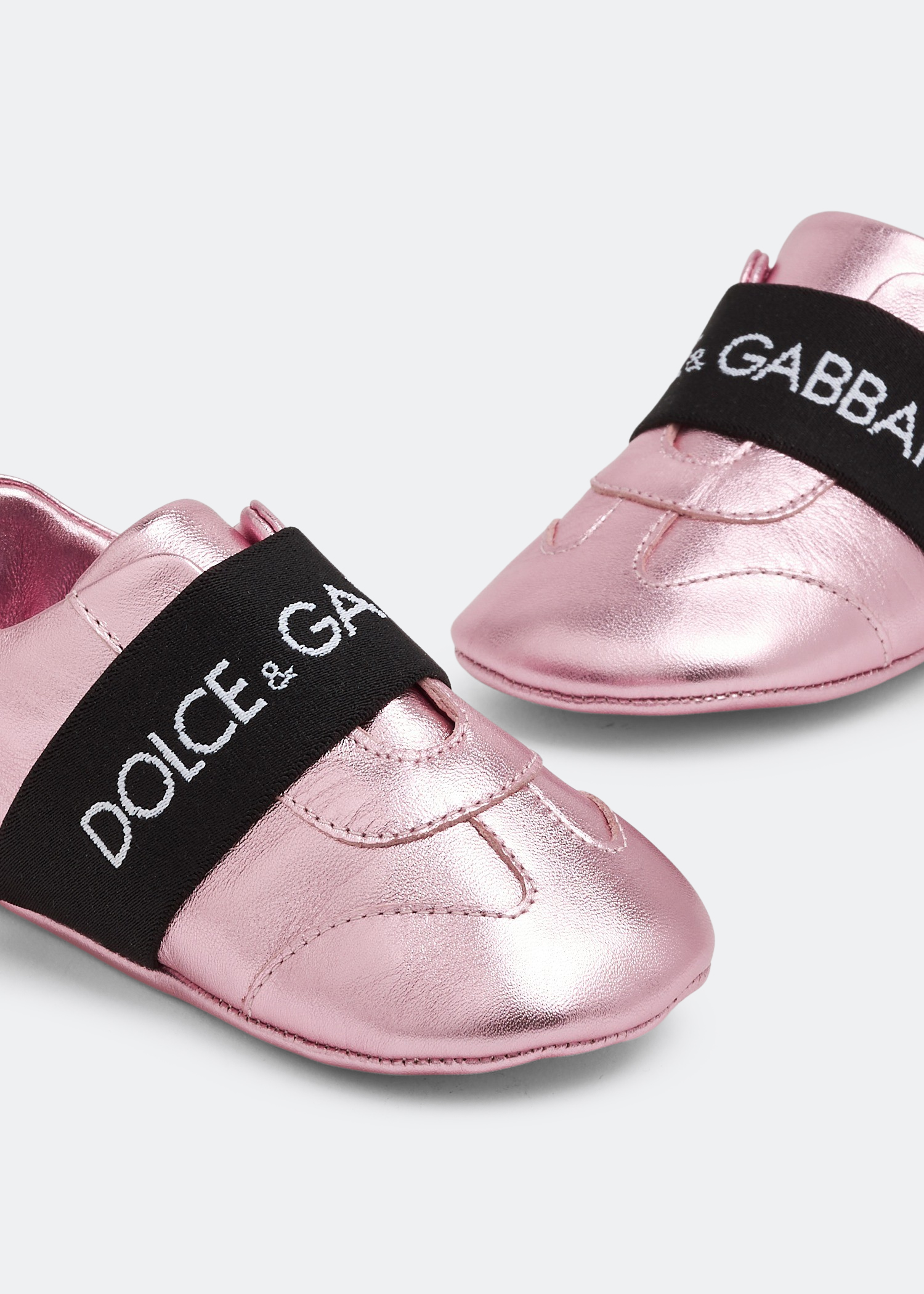 

Logo crib shoes, Pink