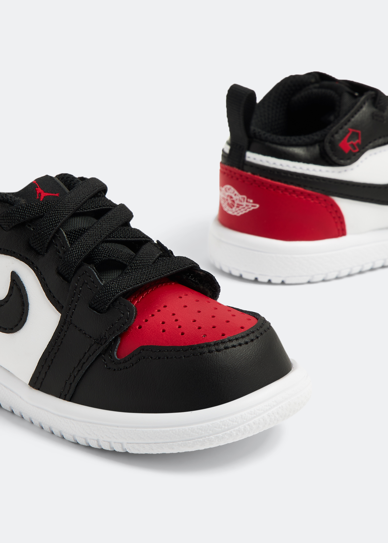 

Jordan 1 Low Alt 'Bred Toe' sneakers, Black