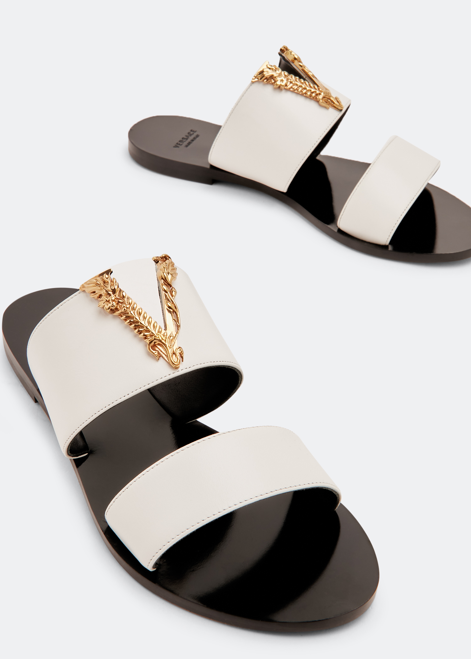

Virtus flat sandals, White