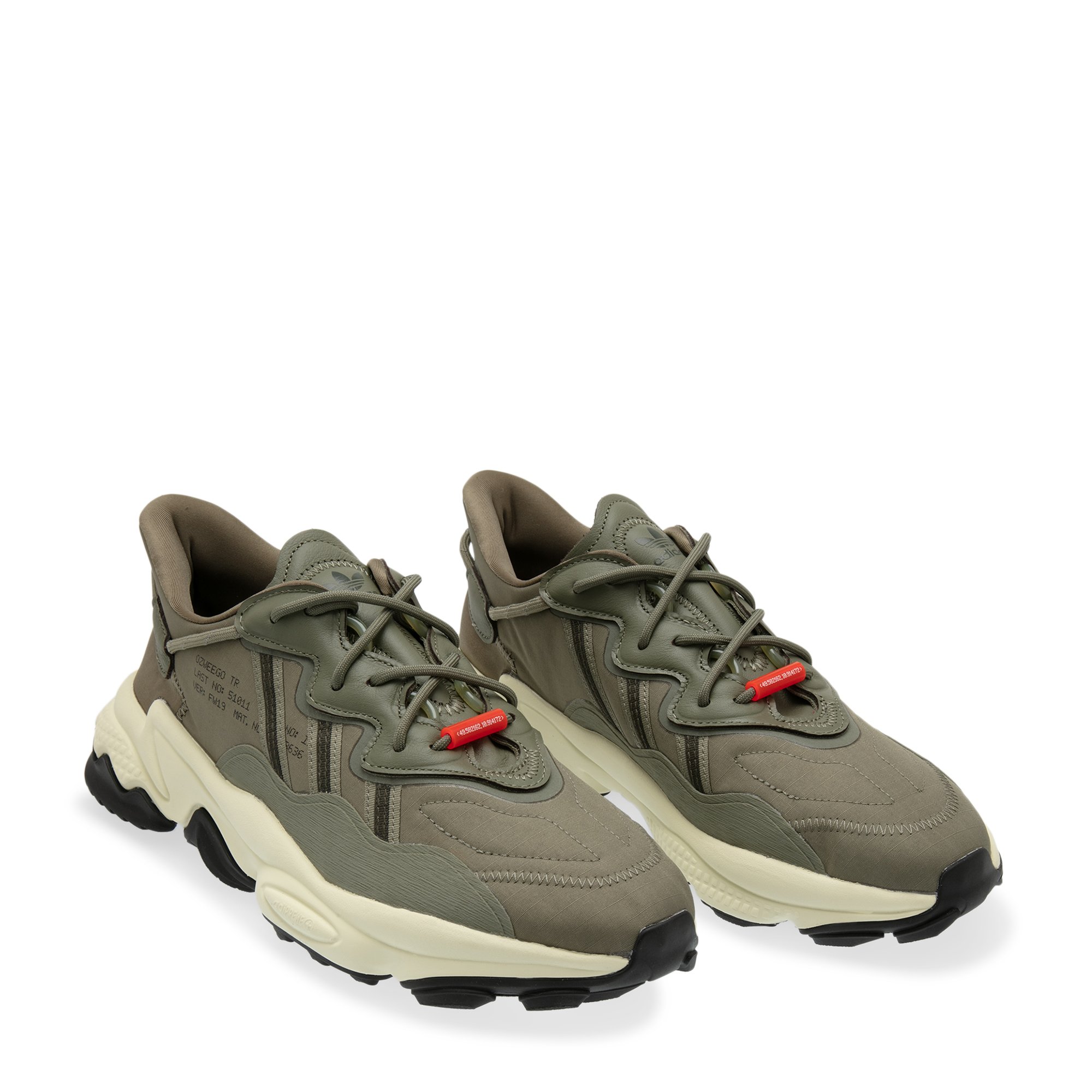 

Ozweego sneakers, Beige