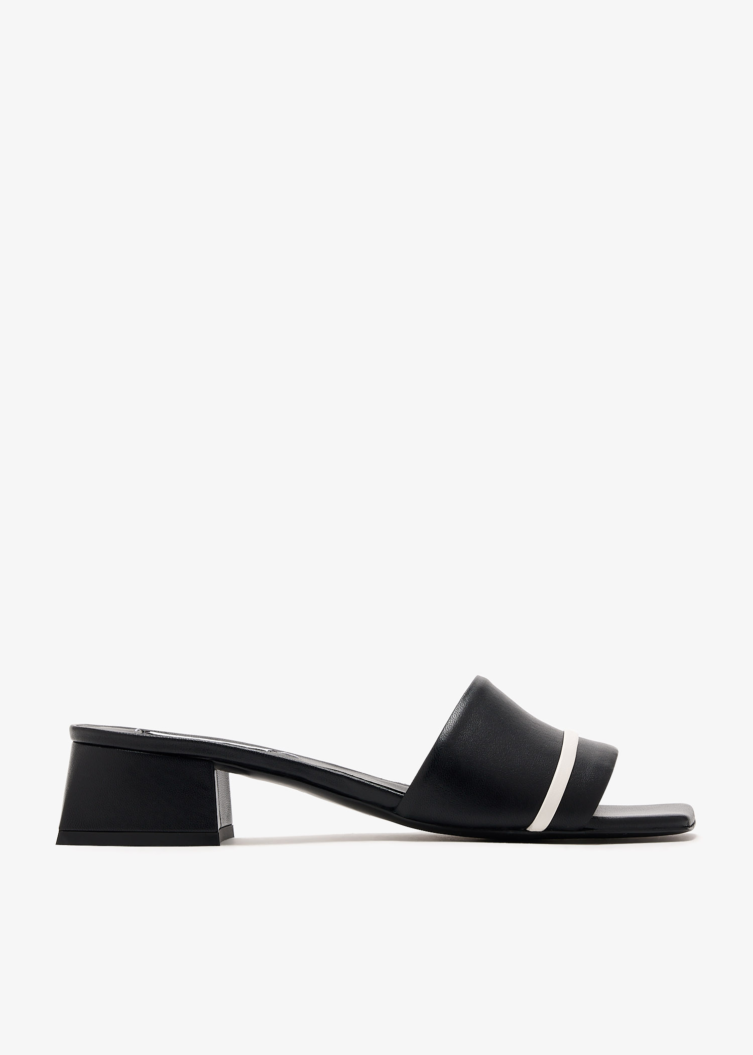 

Ella mules, Black