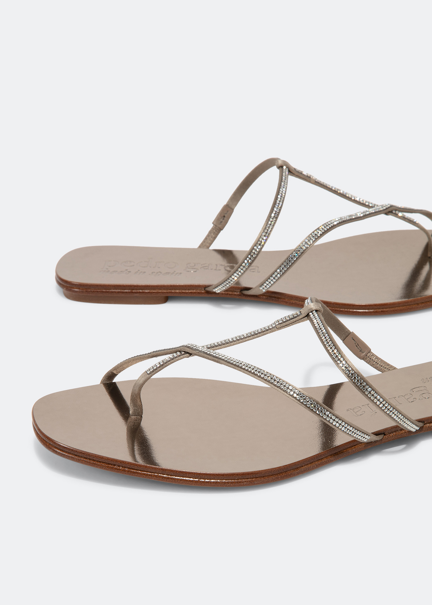 

Estee slides, Silver