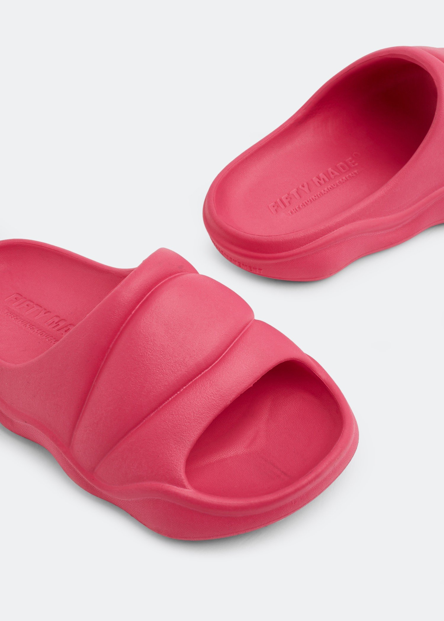 

FiftyMade slides, Pink