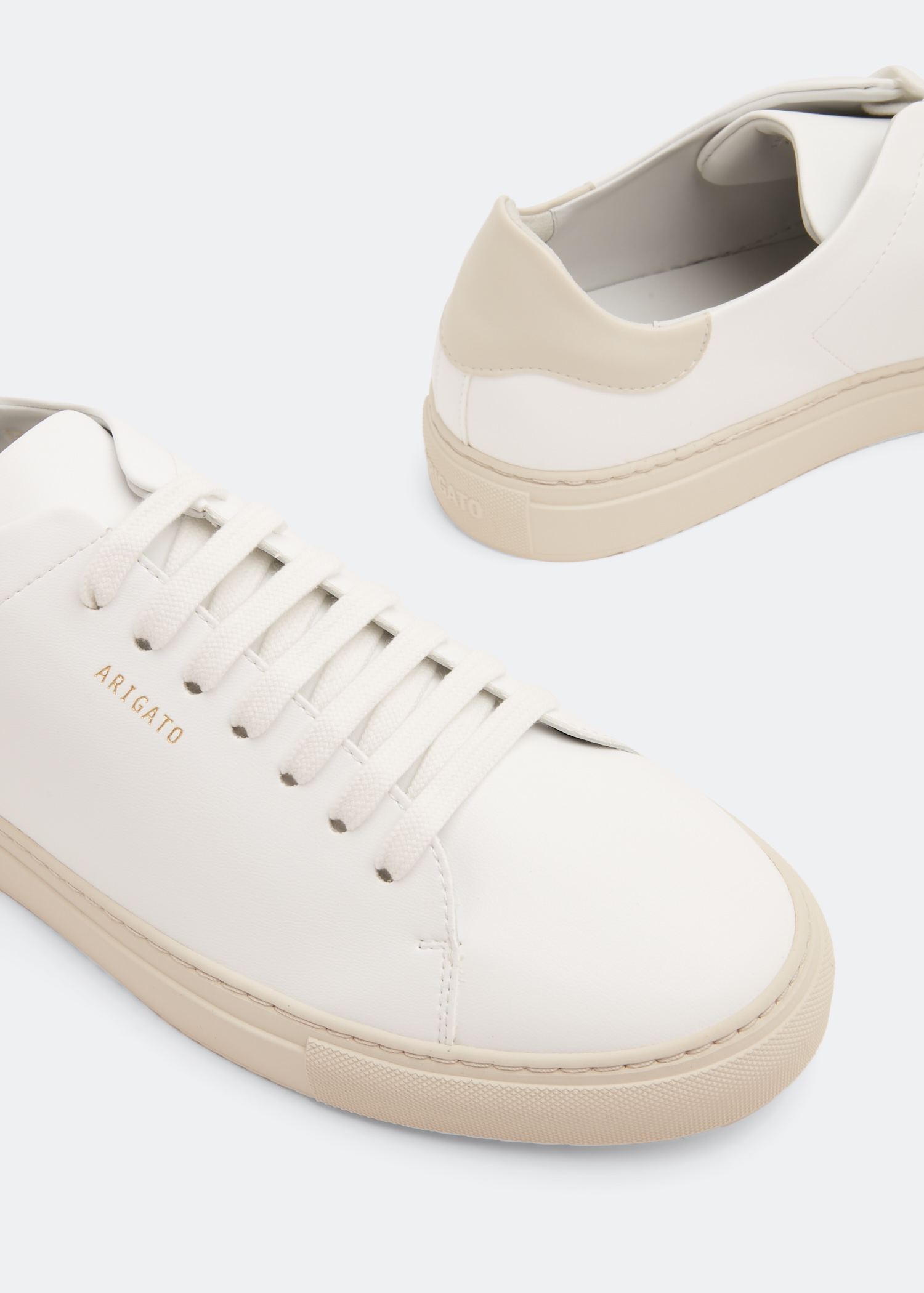 

Clean 90 V sneakers, White